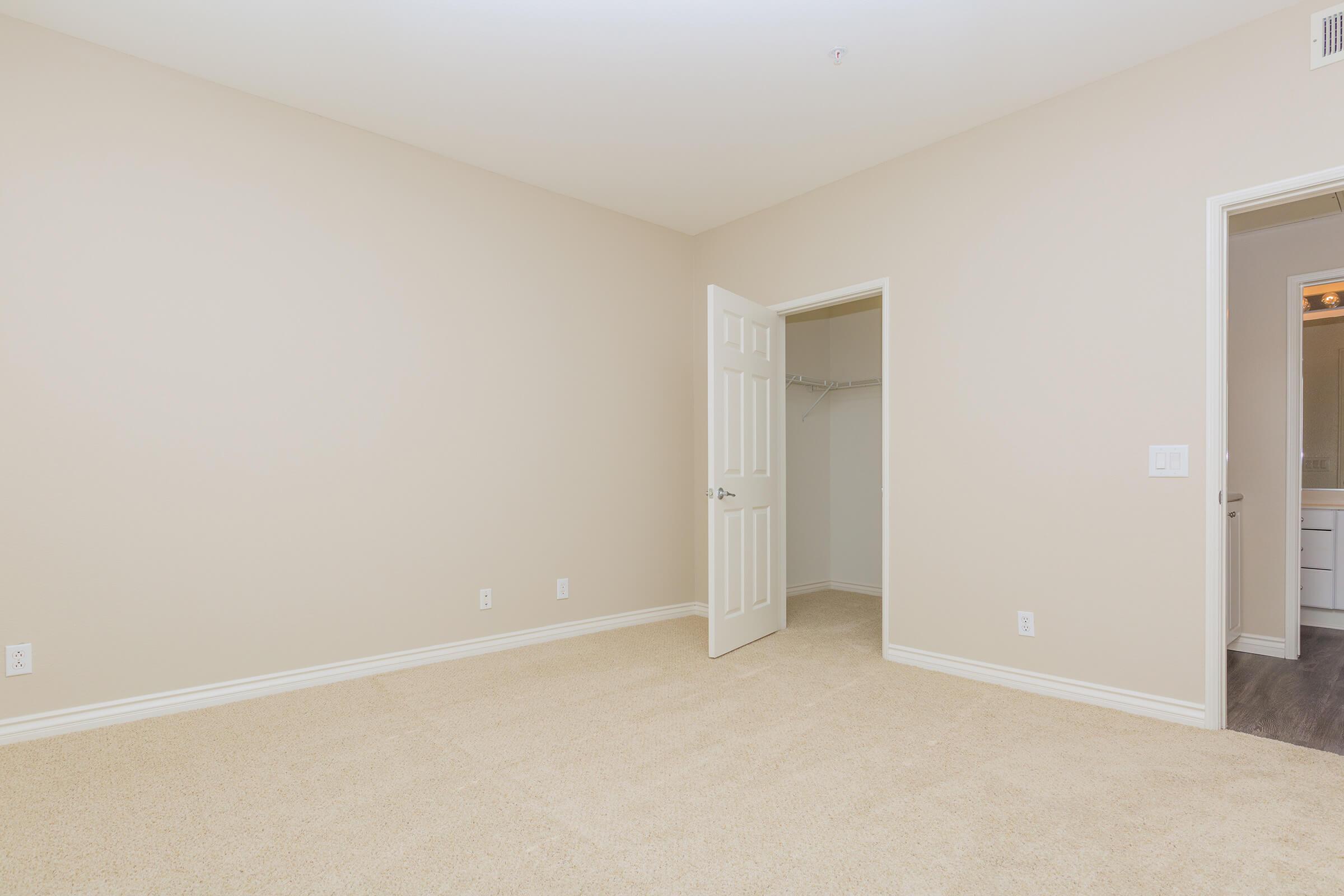 Laurel Glen Apartment Homes plush designer carpeting