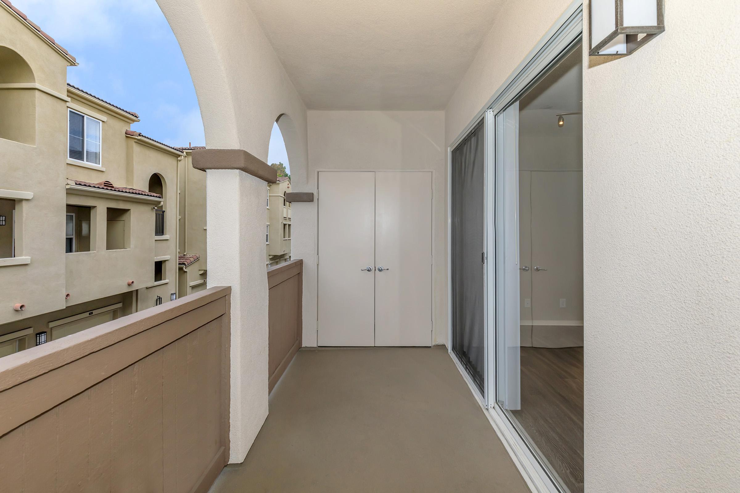 Balcony at Laurel Glen Apartment Homes