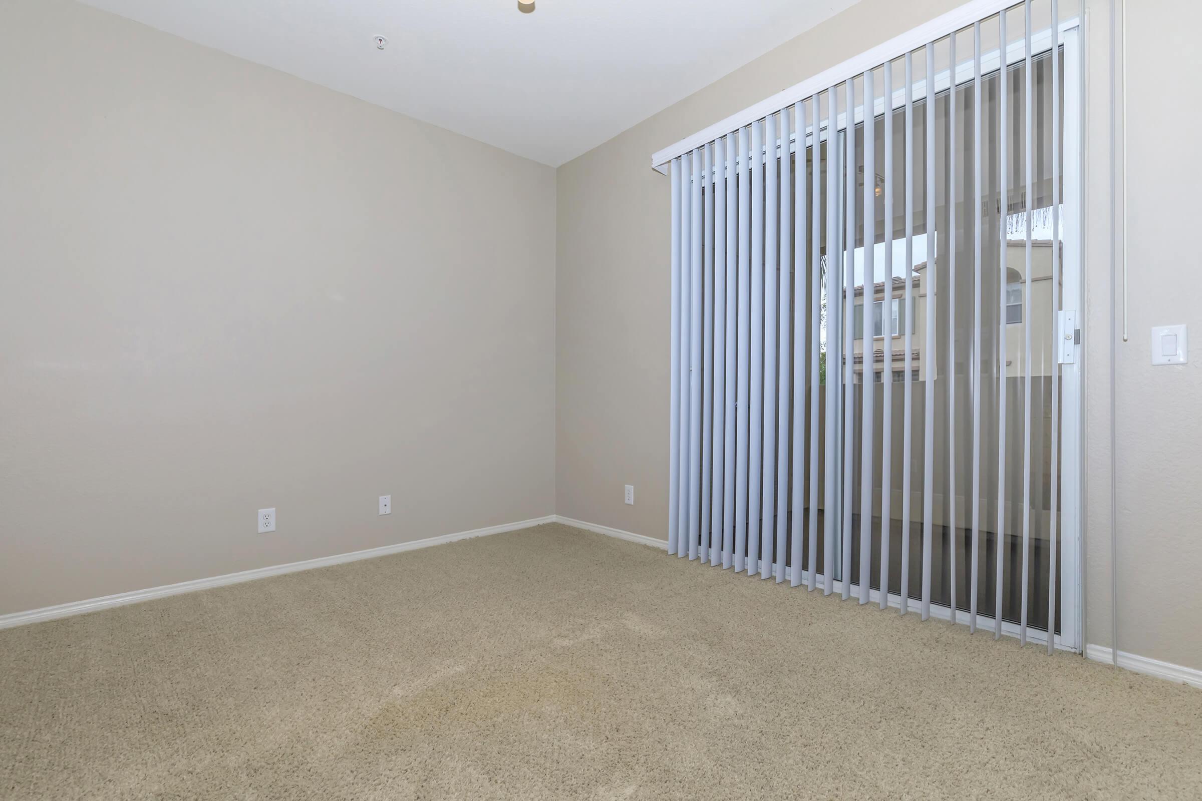 Private patio and balconies at Laurel Glen apartment Homes