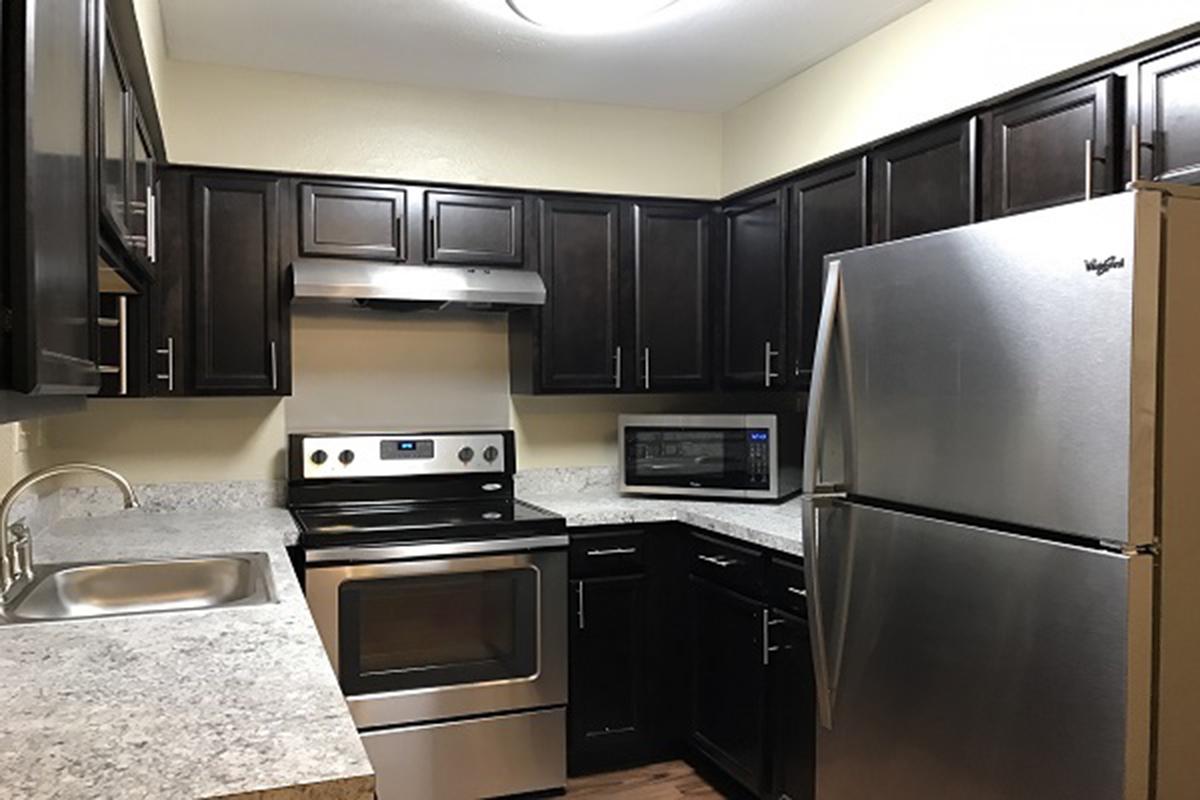 Shadowood Apartments Photo Gallery