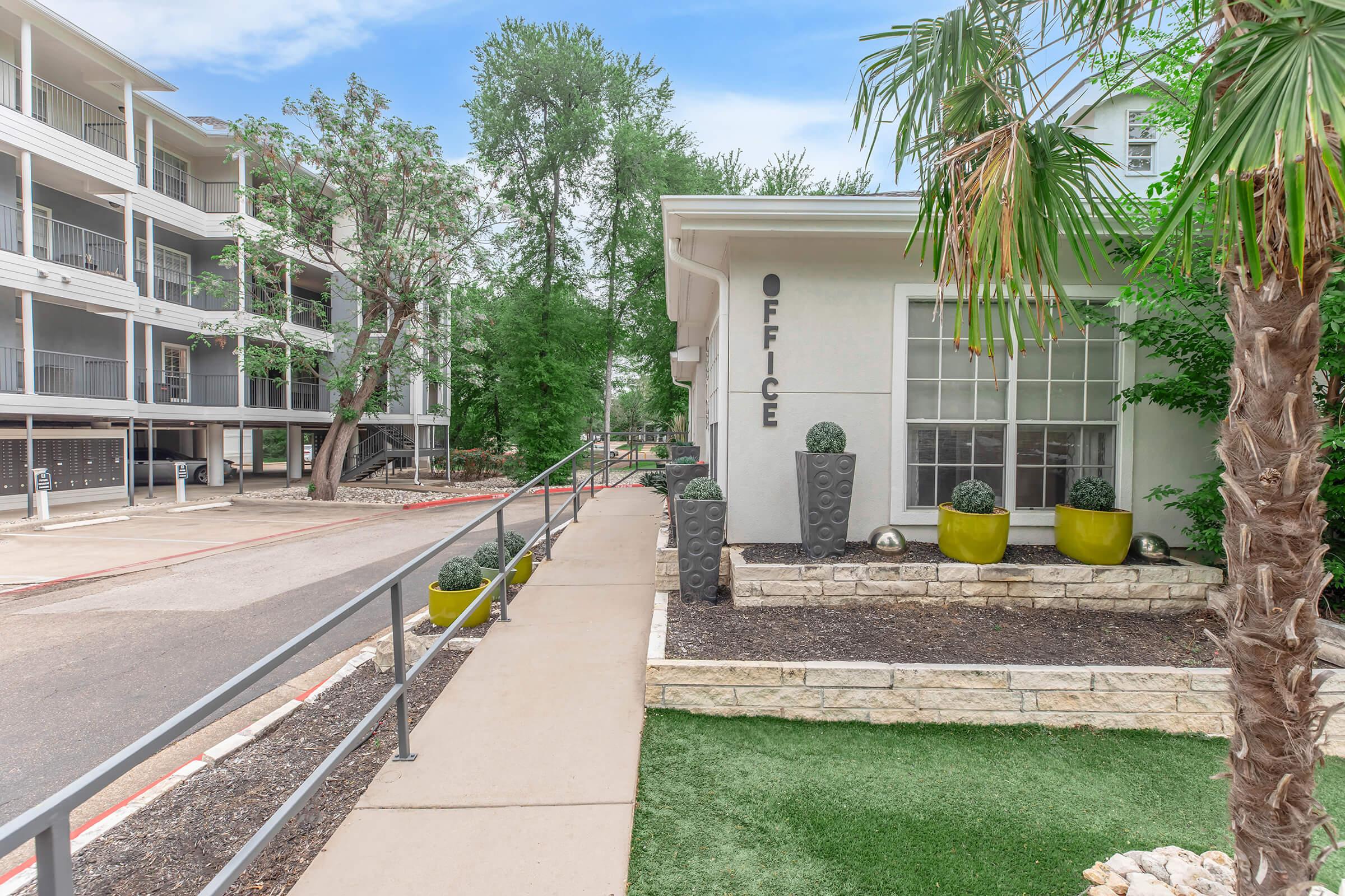 Community walk Pathways