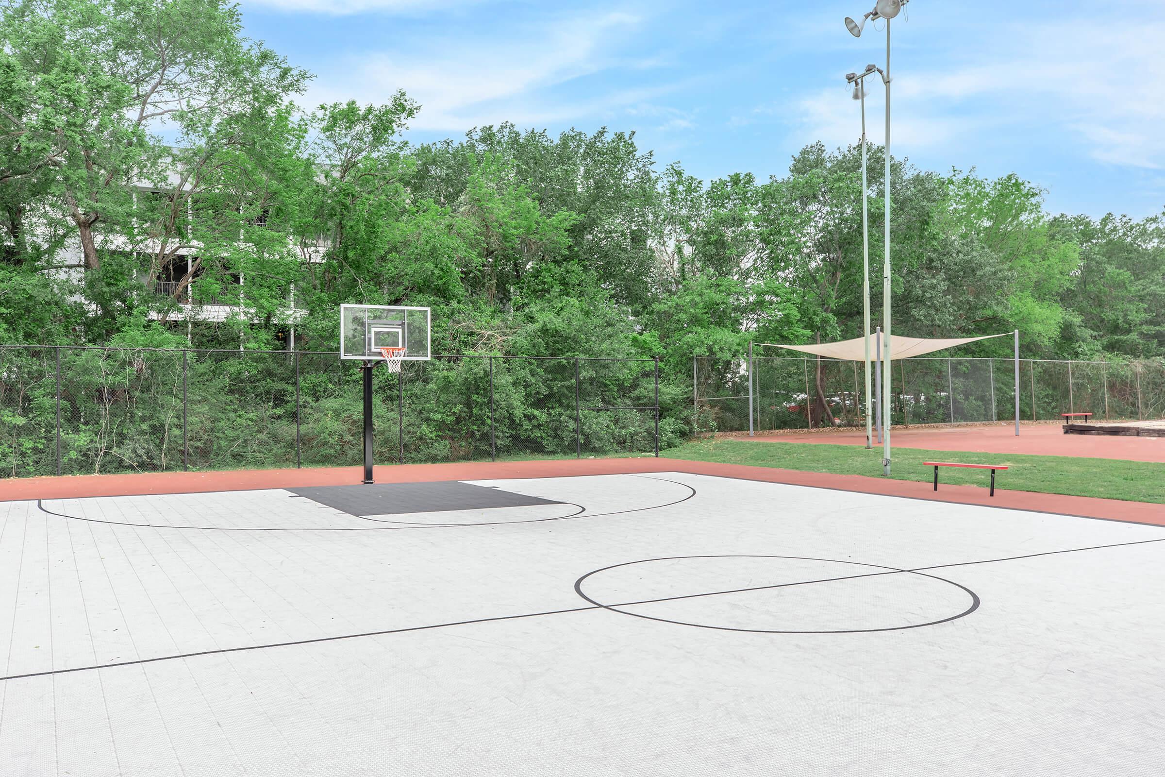 Shoot hoops, play a quick pickup game, or practice your free throws on our basketball court! It’s a great place to stay active, challenge your neighbors, and enjoy some friendly competition.