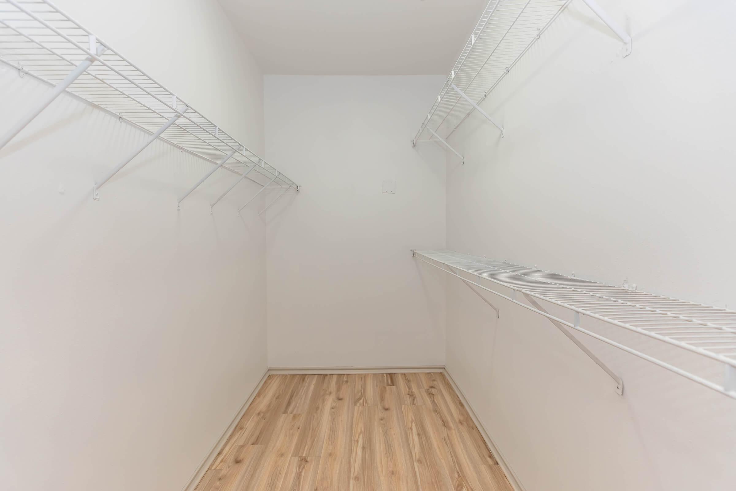 Walk-in Closet