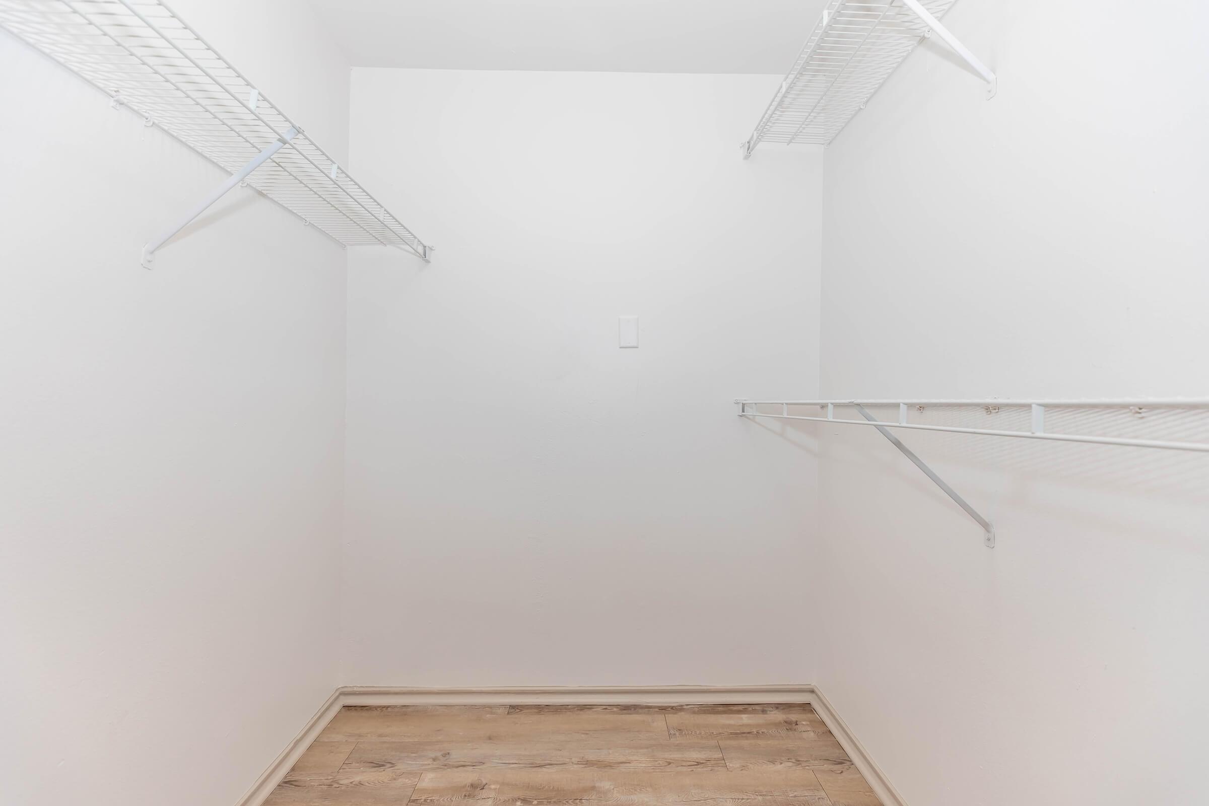 Walk-in Closets