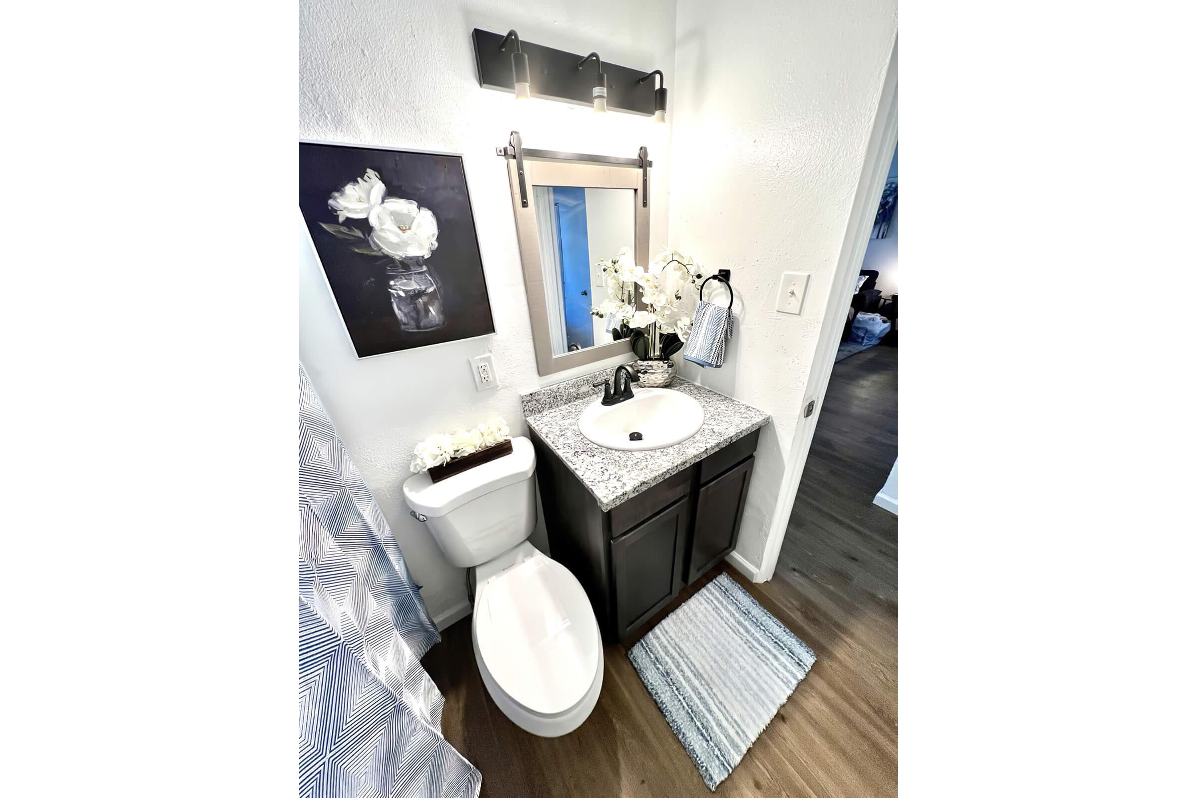 Gallery Jenn Station Apartments