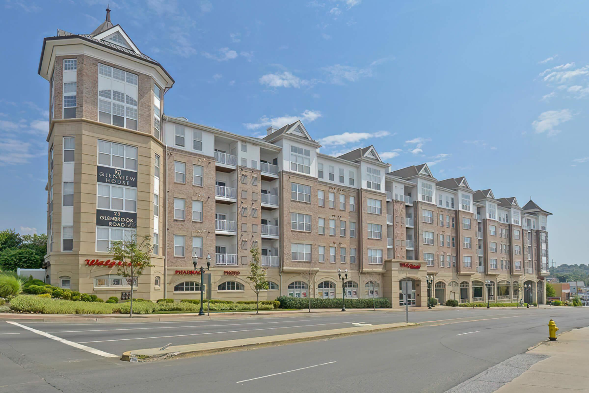 WELCOME TO GLENVIEW HOUSE APARTMENT HOMES IN STAMFORD, CT