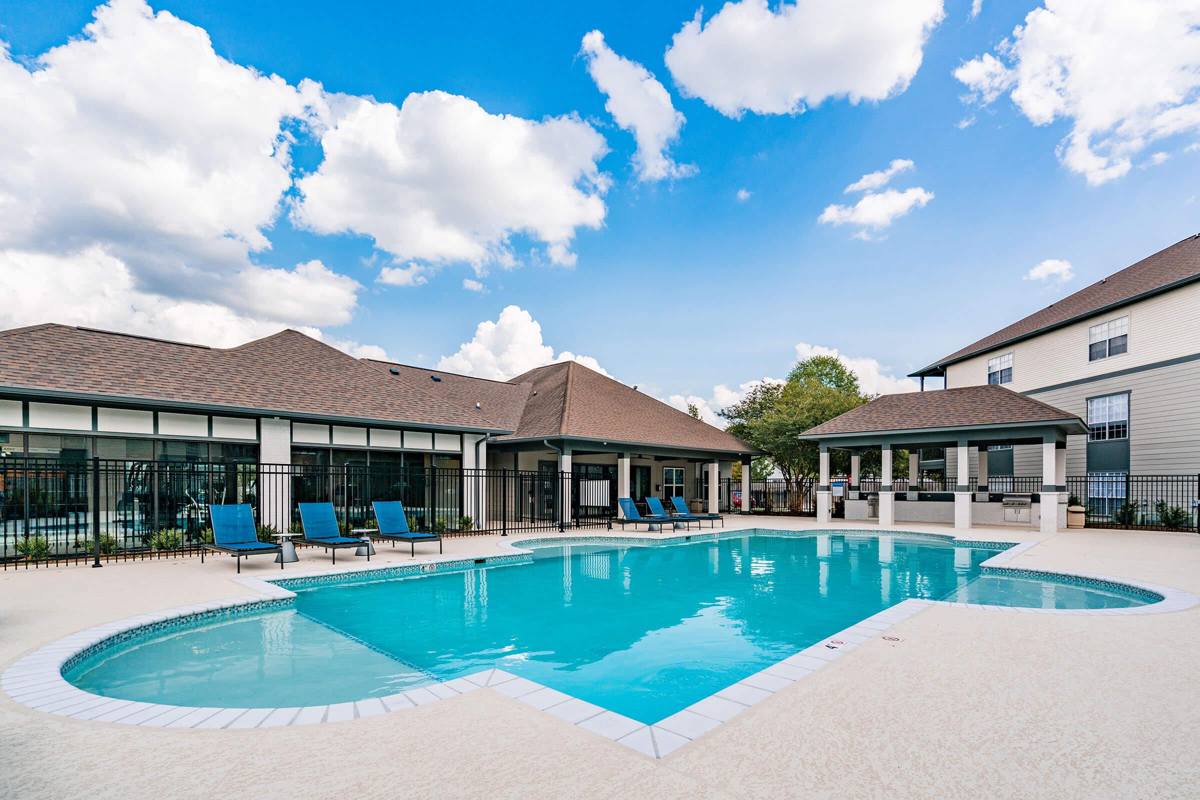 Citiscape Pool10.jpg