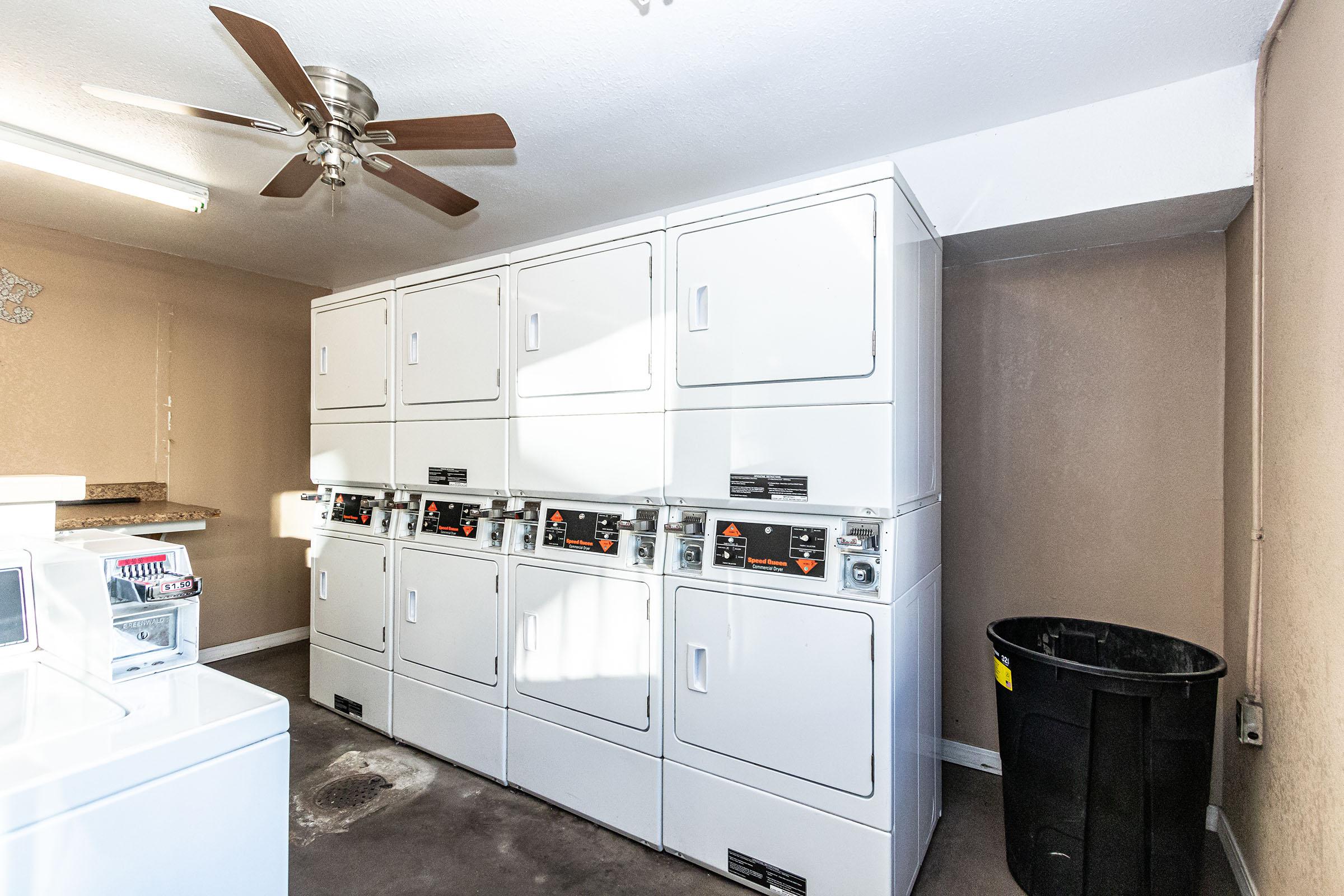 College Pointe Apartments-29.jpg