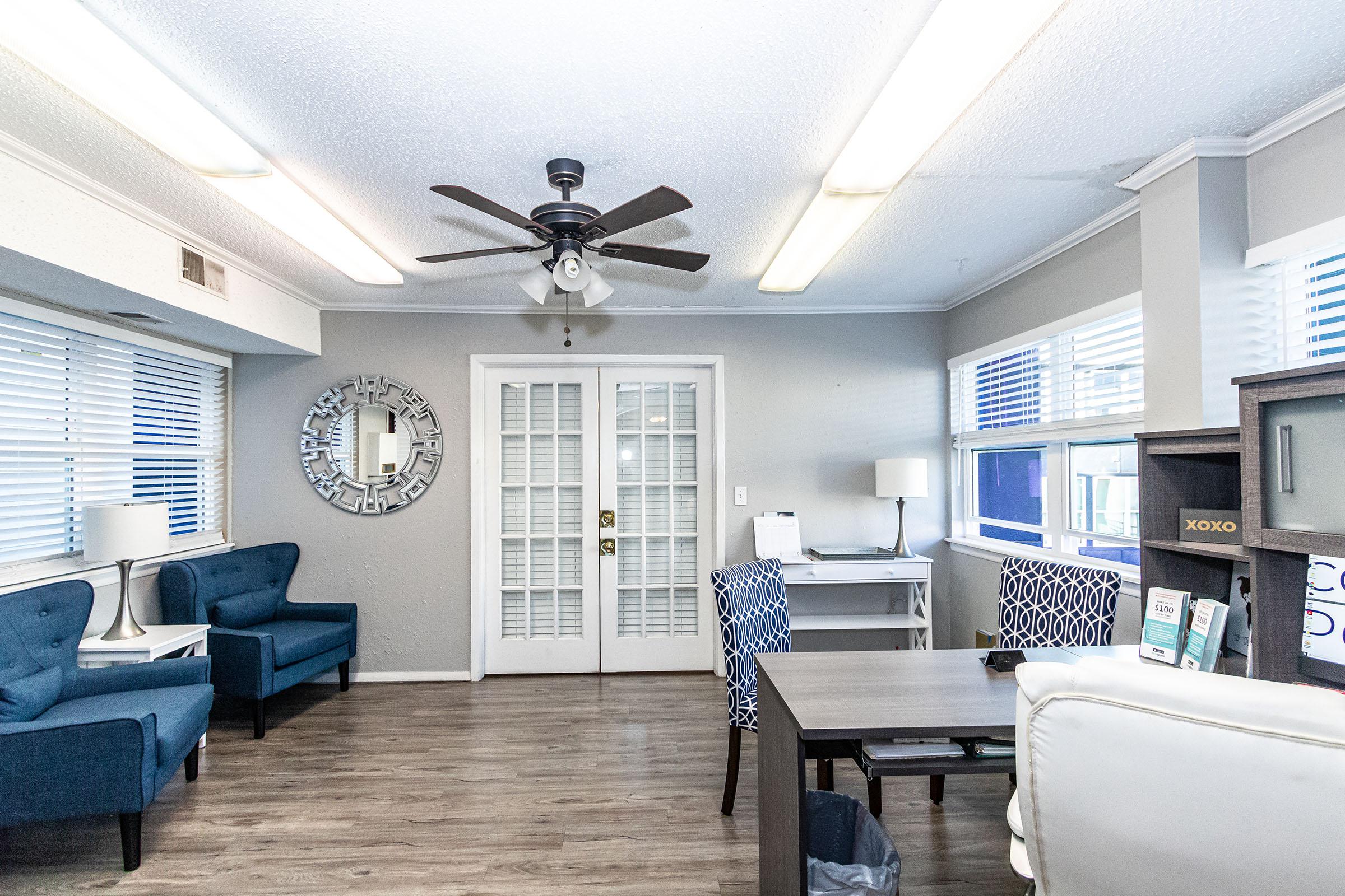 College Pointe Apartments-34.jpg