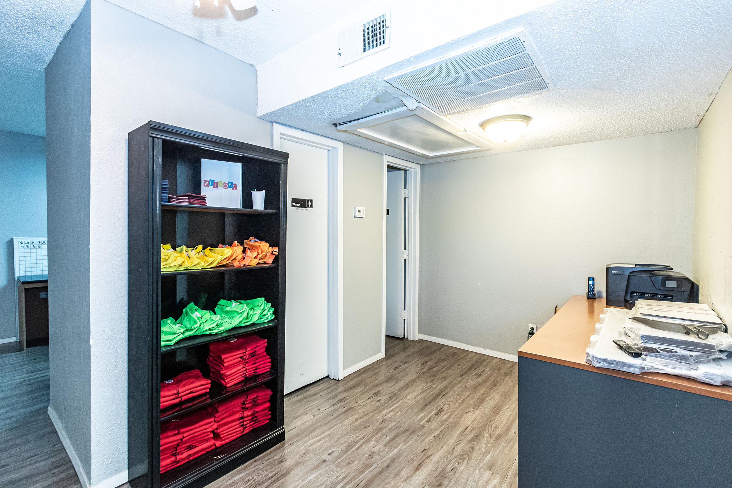 College Pointe Apartments-40.jpg