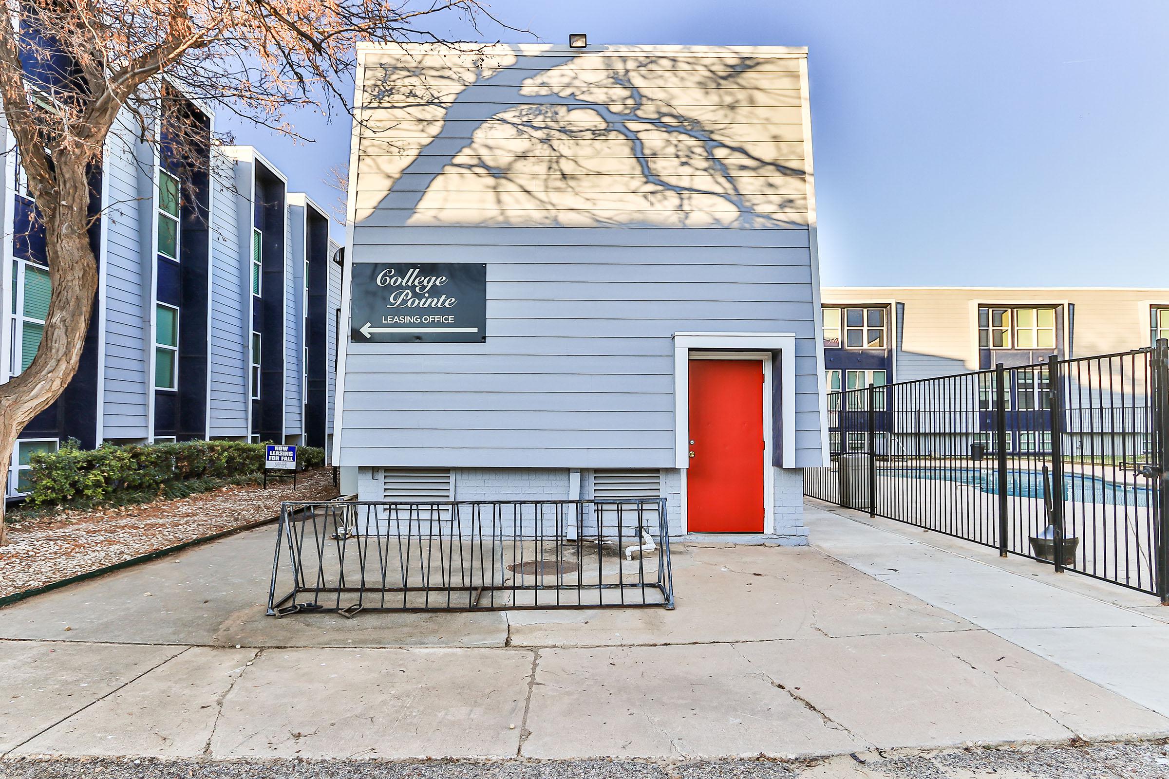 College Pointe Apartments-52.jpg