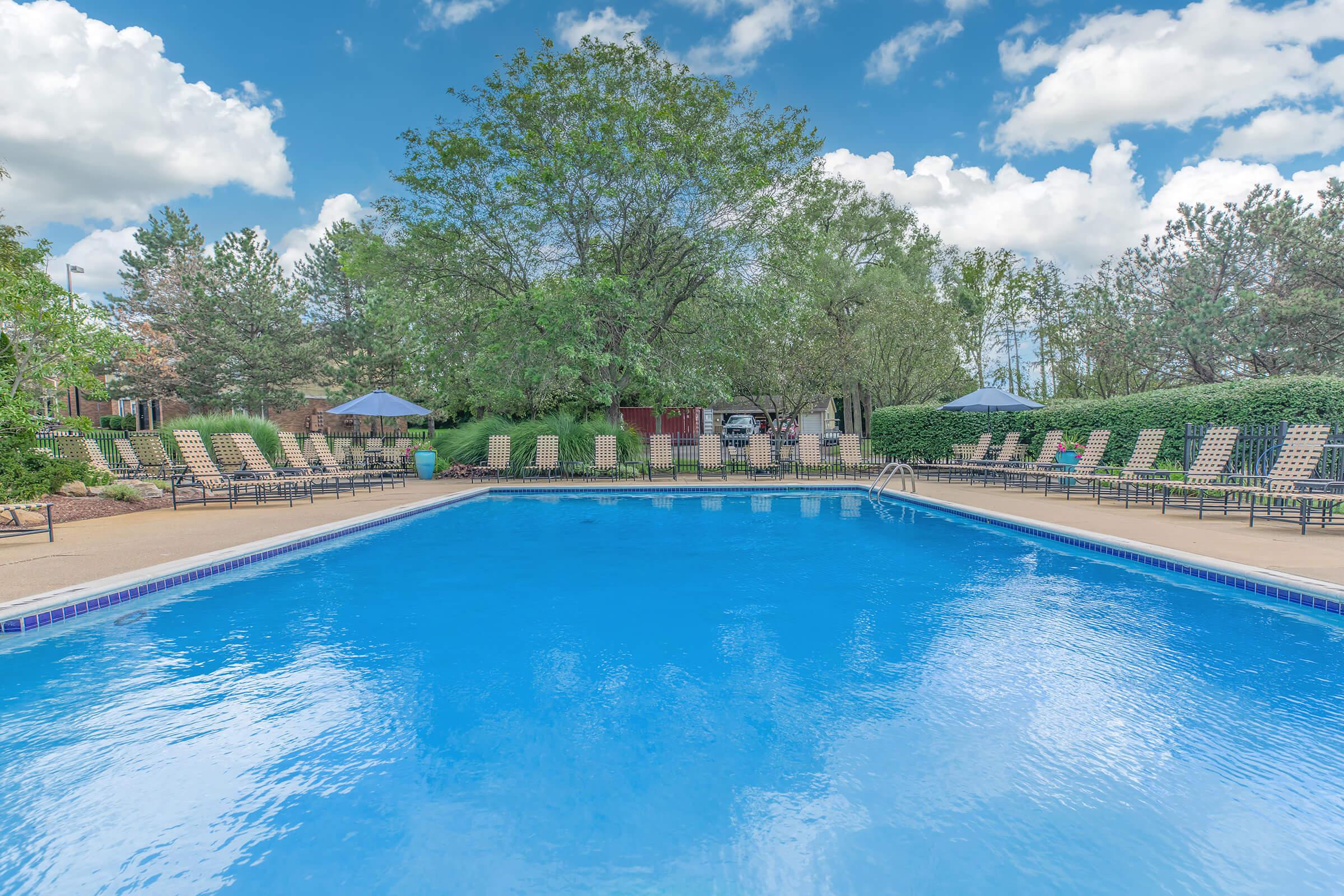 Spring Valley Apartments Apartments in Farmington Hills, MI