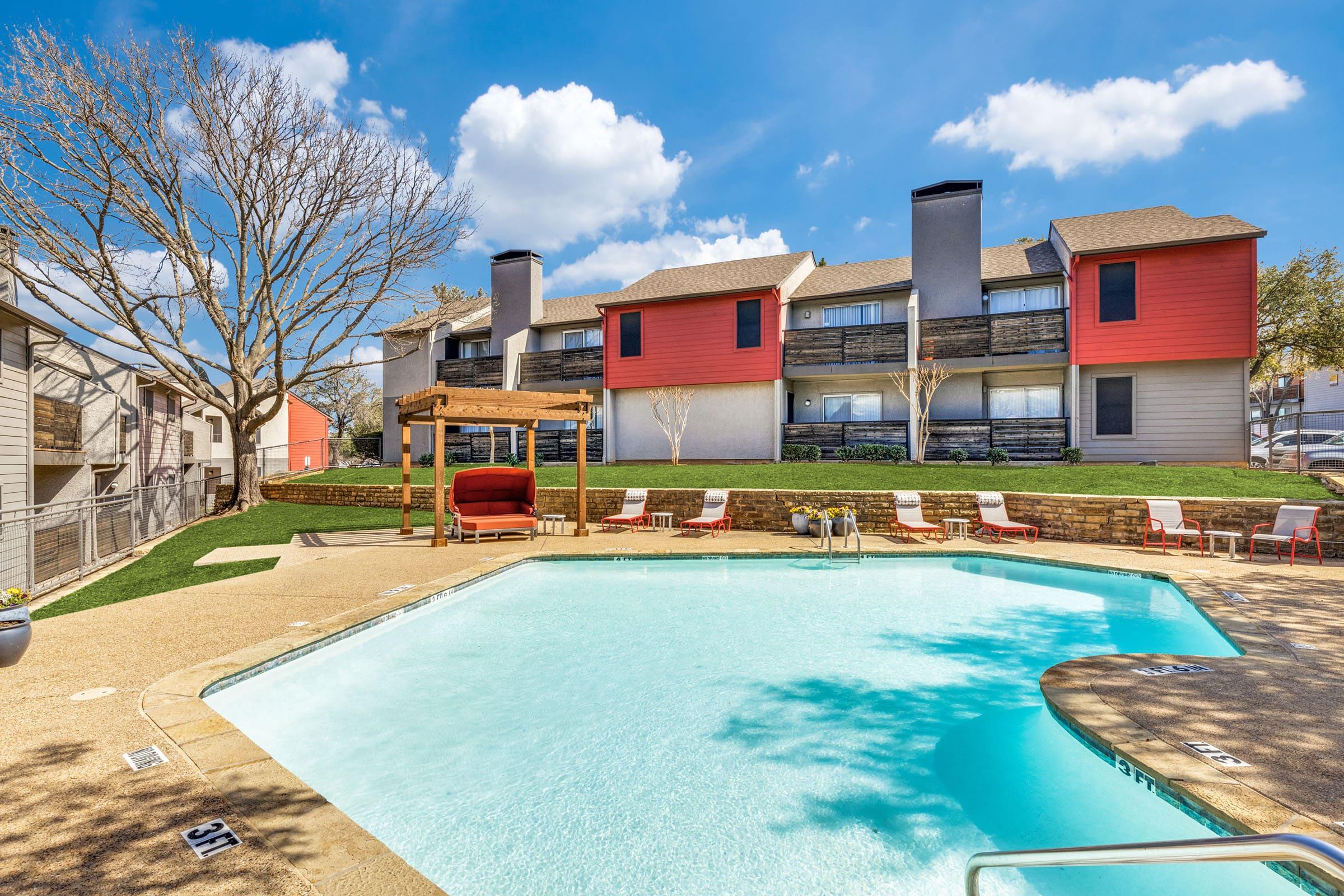 The Hub Apartment Living in Arlington, TX