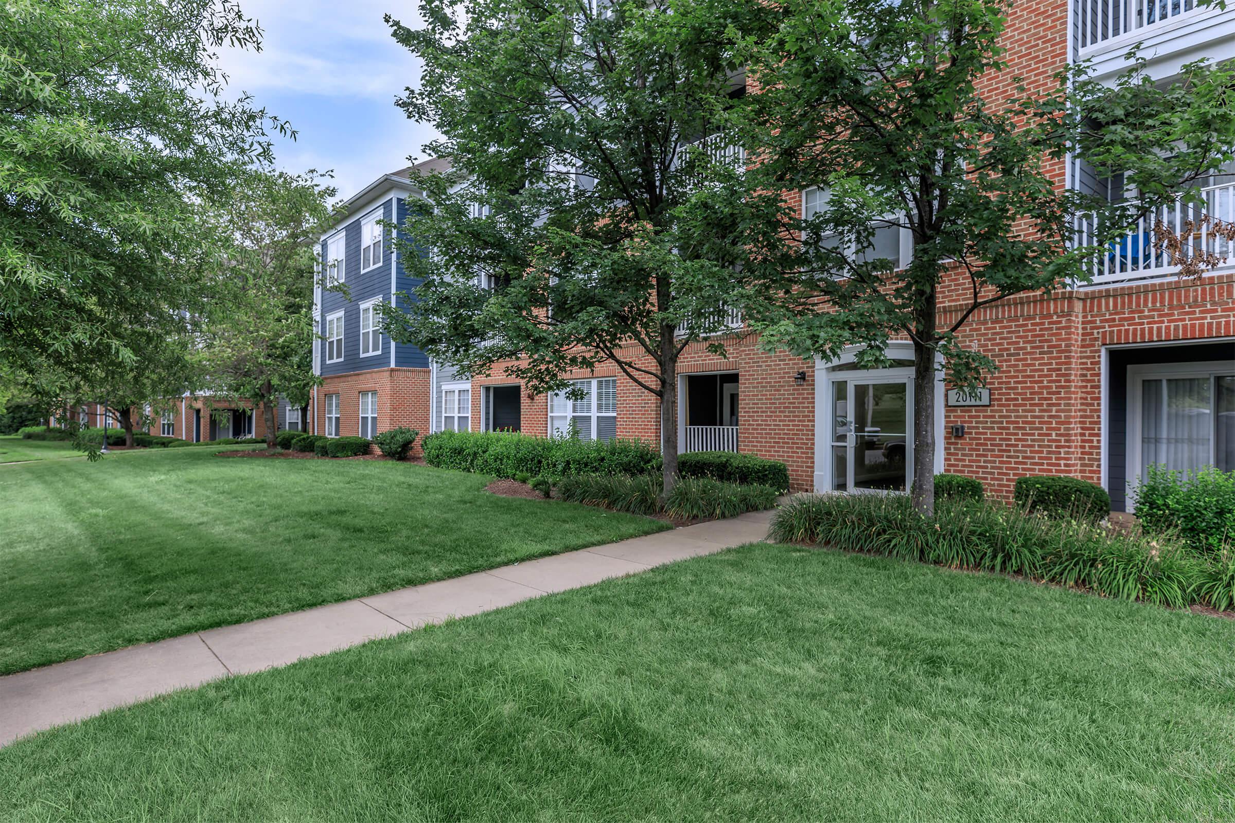 Landscaping at The Rothbury in Gaithersburg, MD