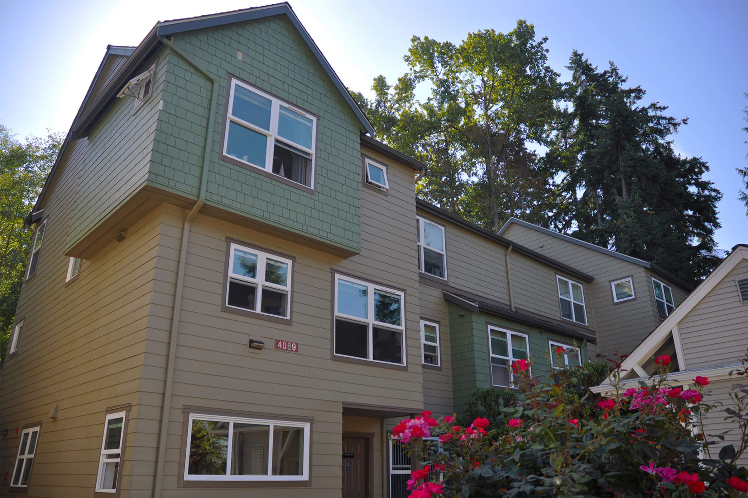 Andrew's Heights Apartments in Bellevue, WA