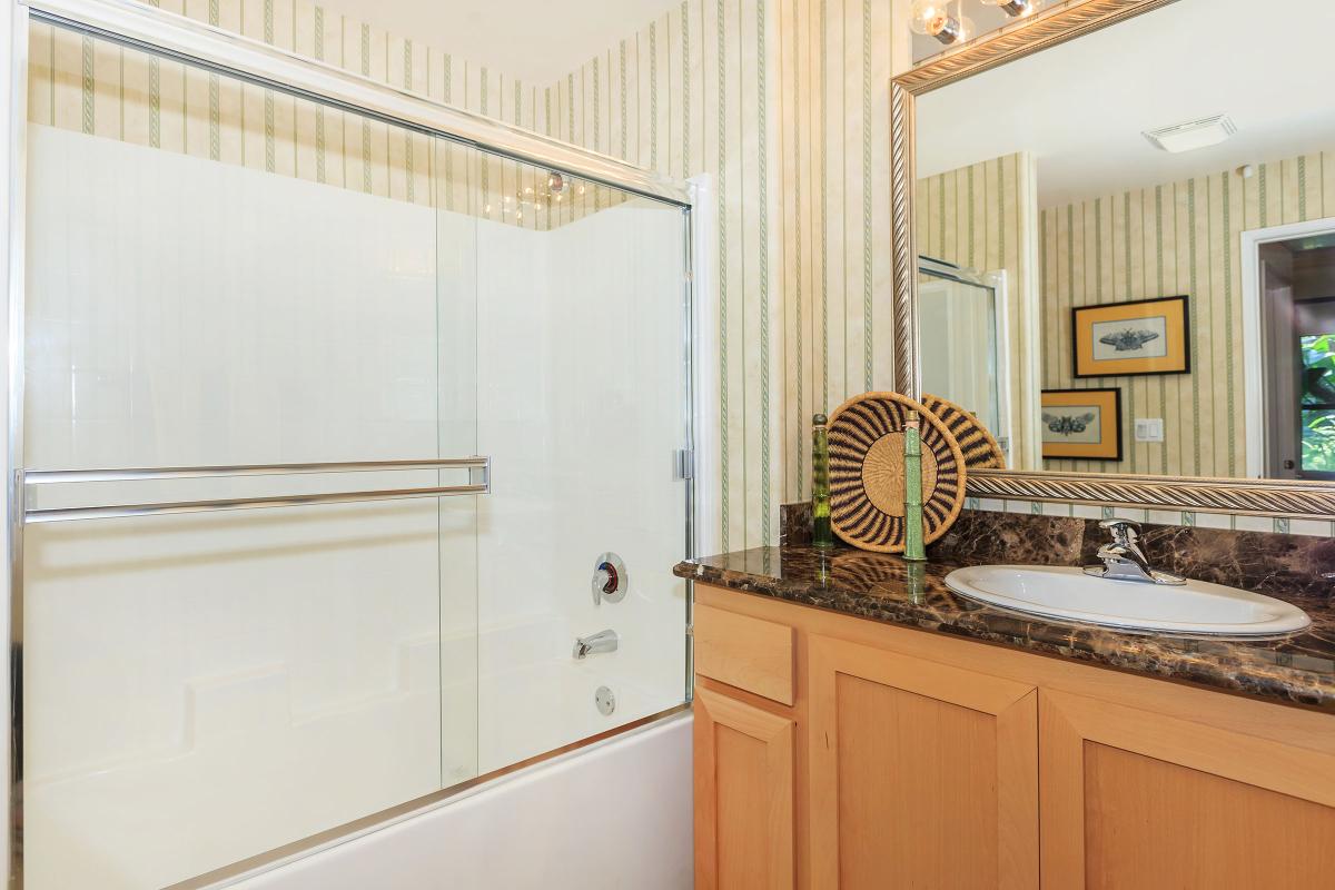 GLASS SHOWER DOORS