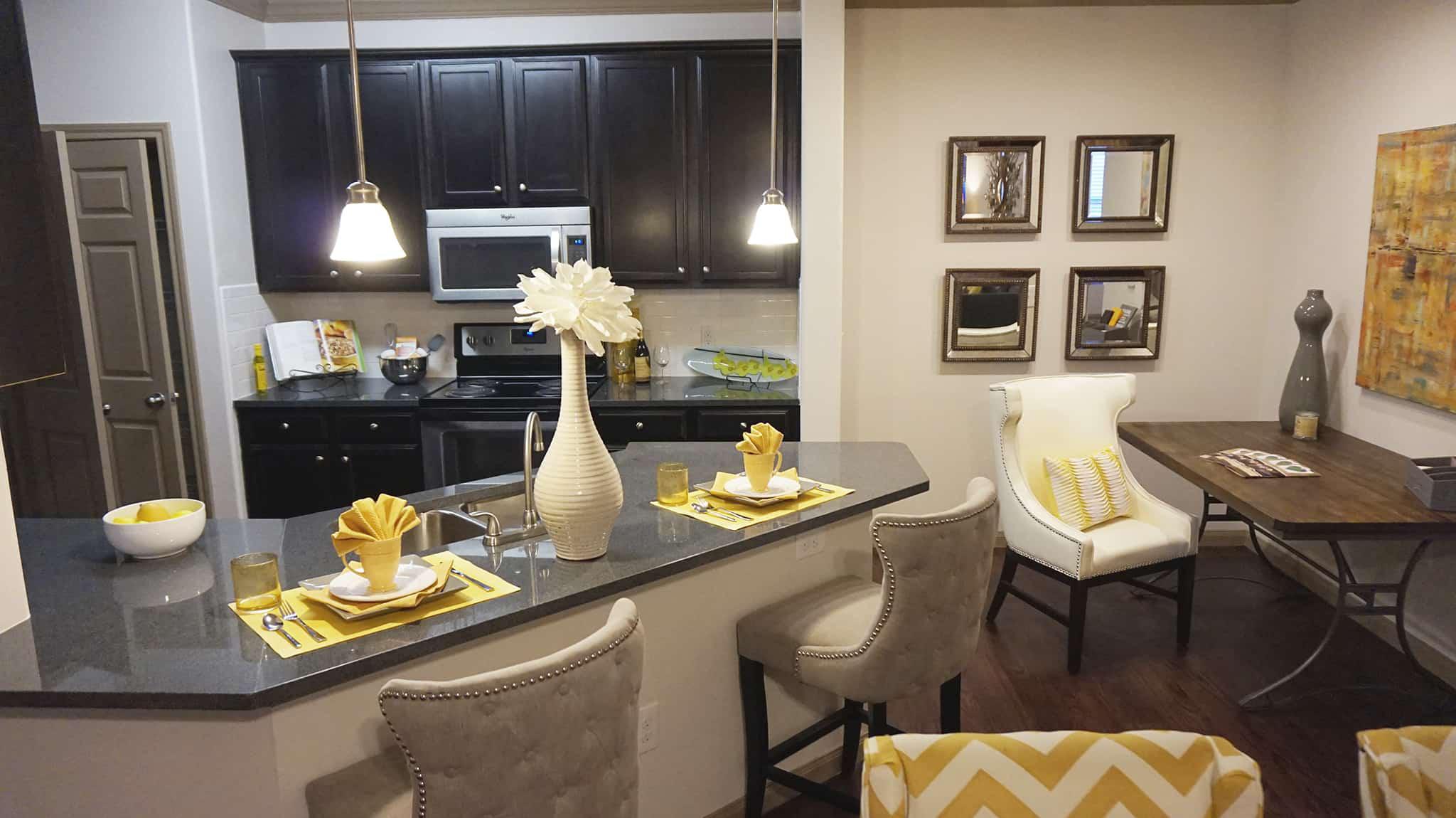 Willow Creek Apartments Photo Gallery