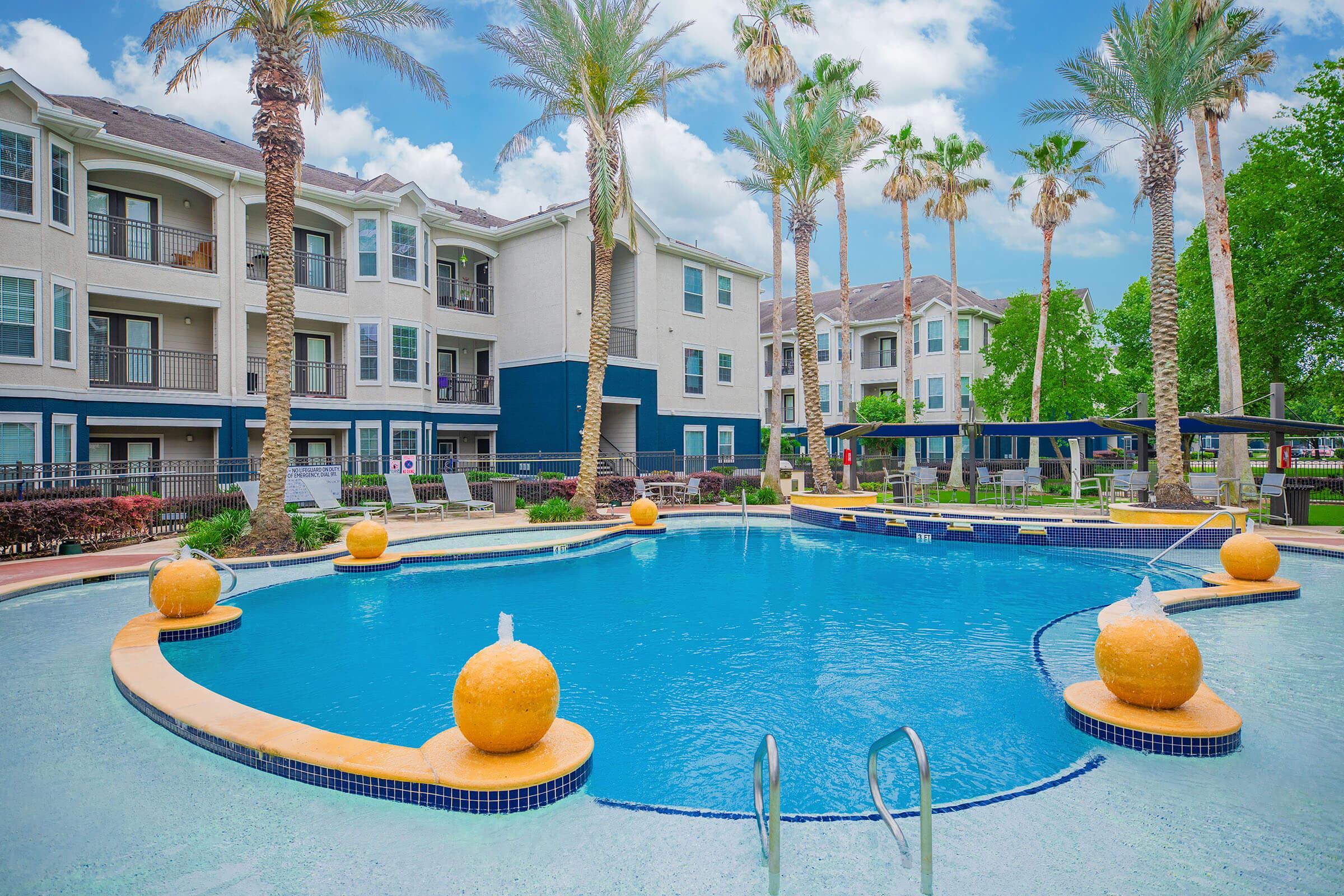 The Lynx Apartment Living in ster, TX