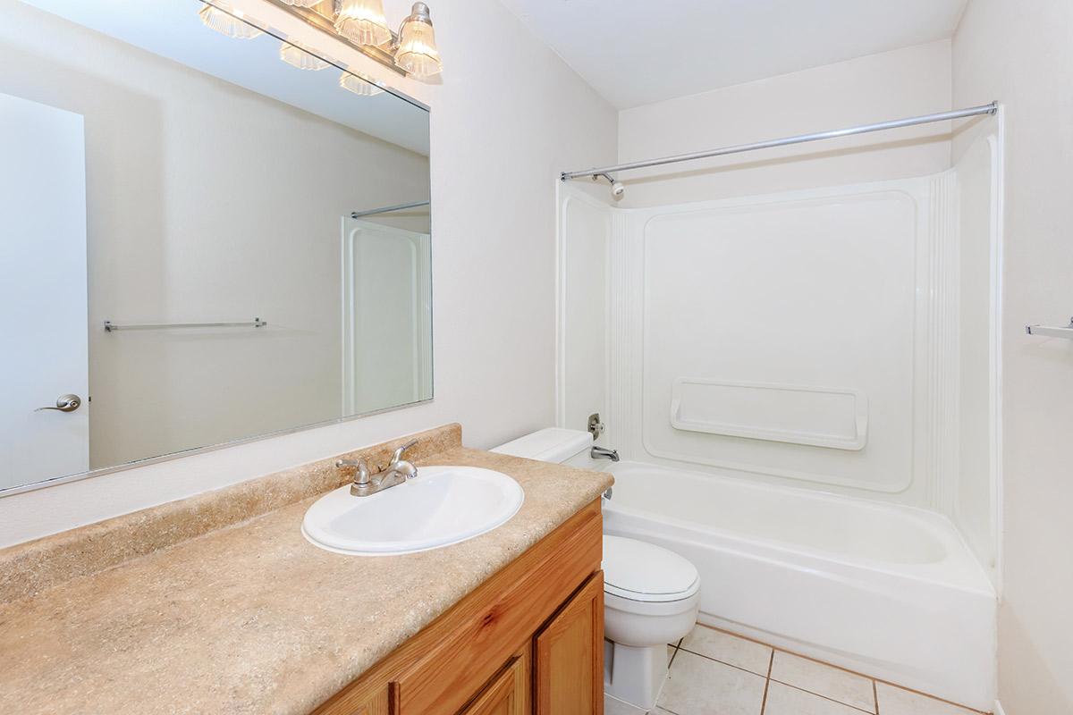 Providence Pointe provides modern bathroom designs