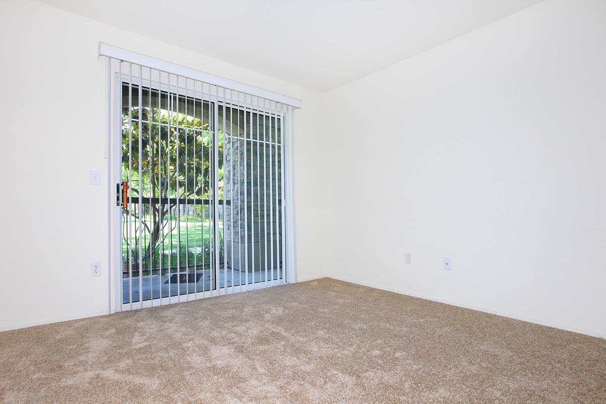 Bedroom with carpet