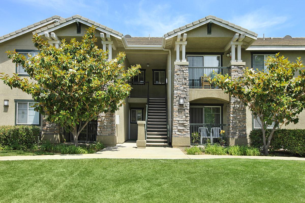 Seasons At Simi Valley Senior Apartment Homes Apartments For Rent In Simi Valley