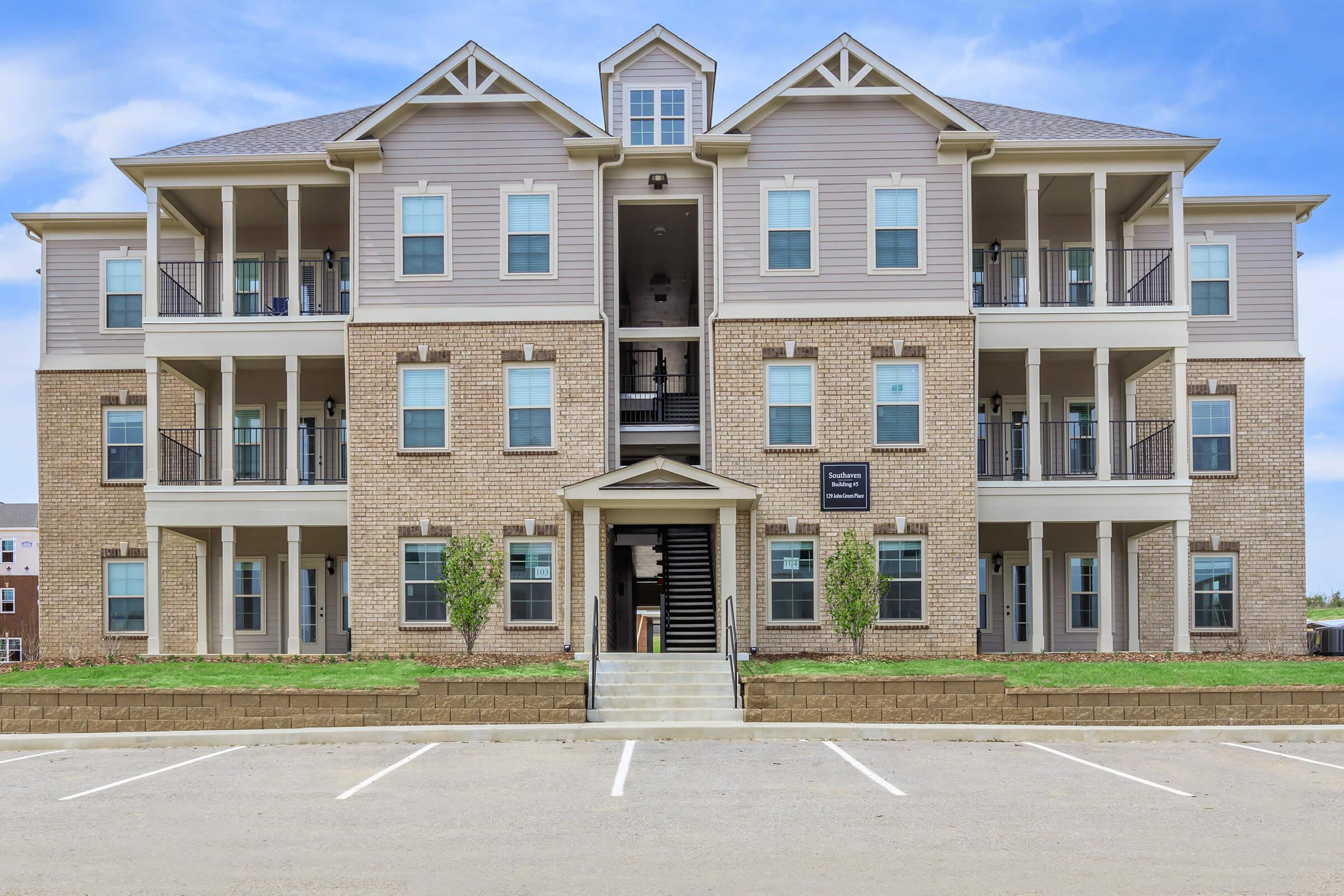 Southaven Commonwealth apartments in Spring Hill, Tennessee 