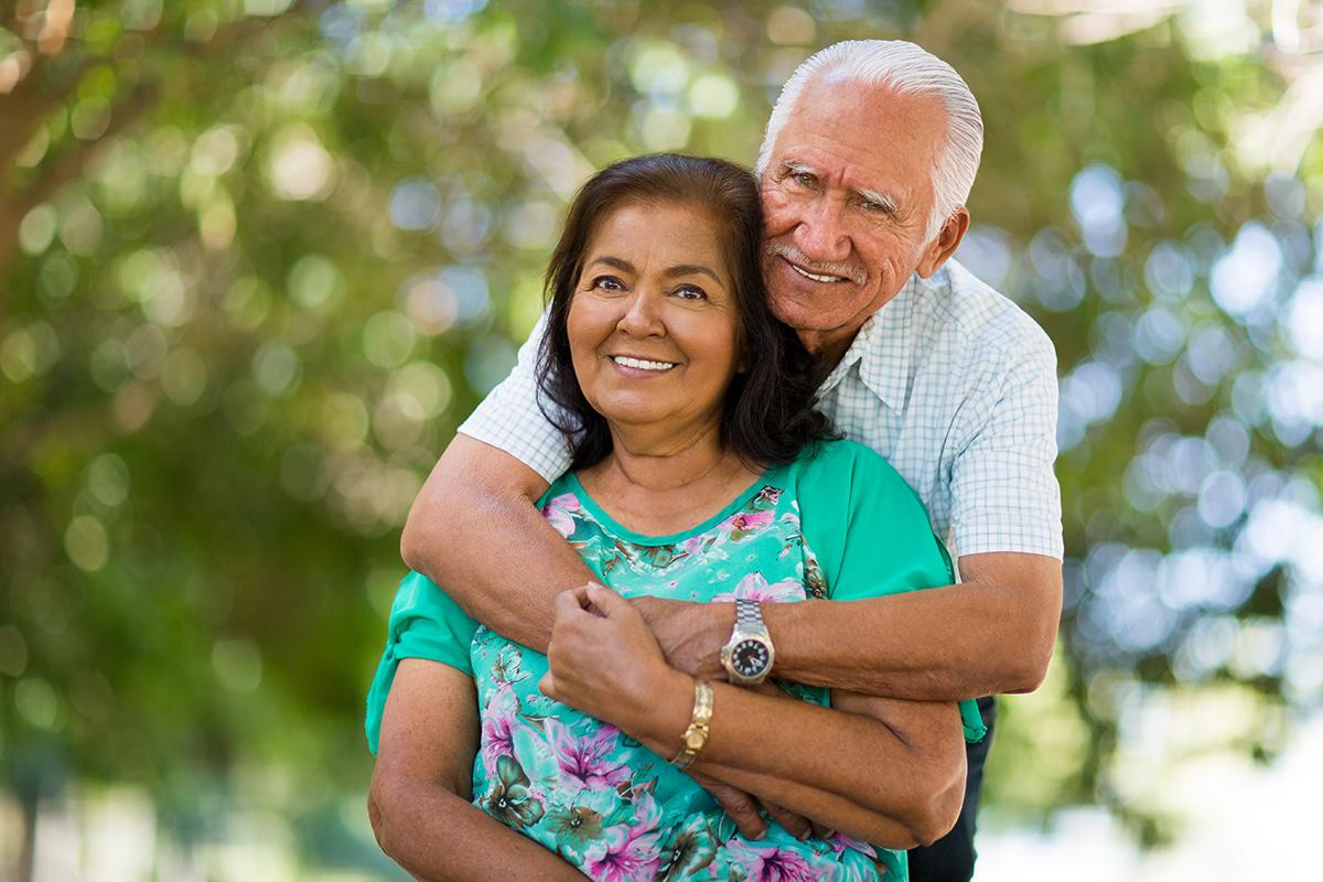 Senior latin couple.jpg