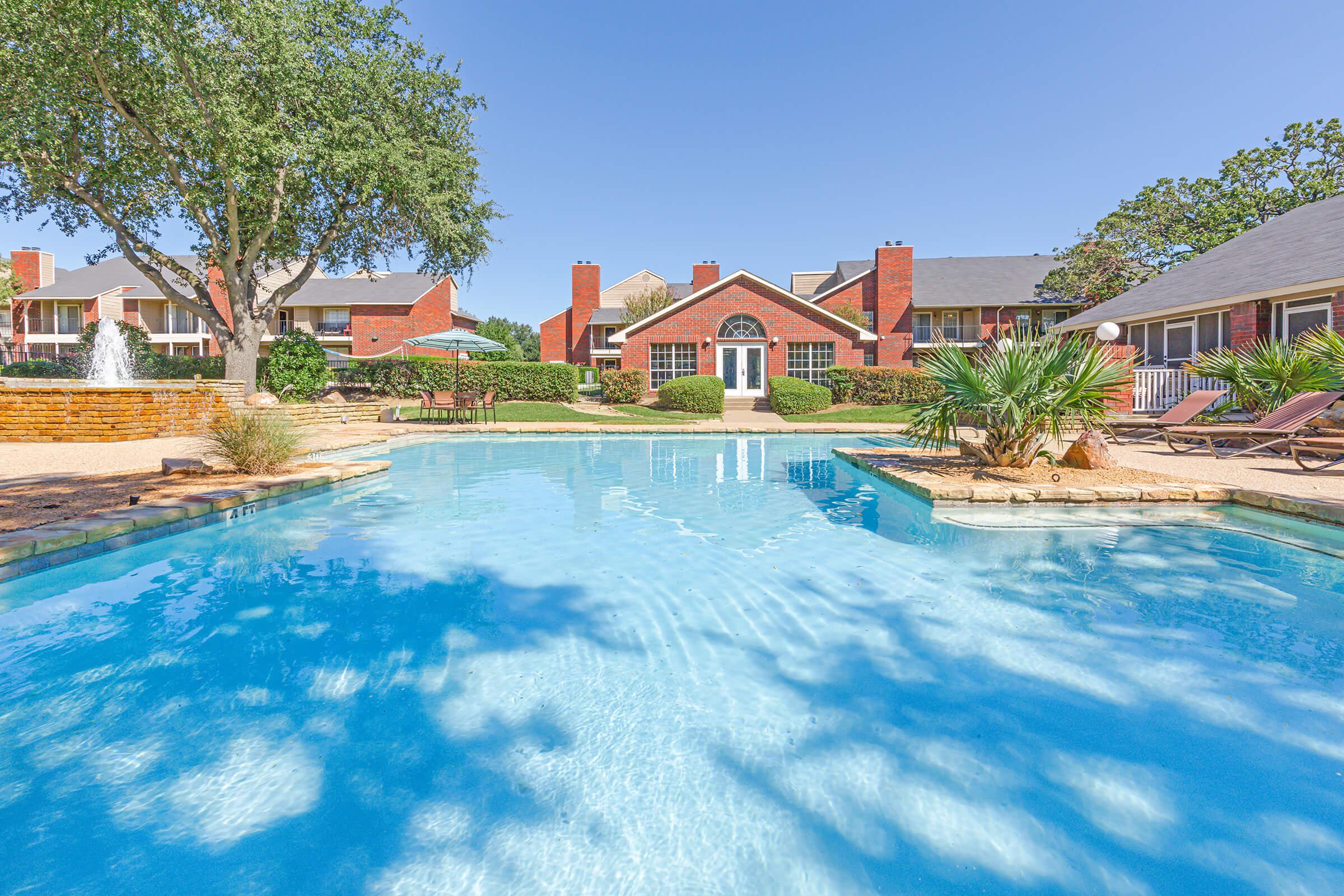 Palisades at Bear Creek Apartment Living in Euless, TX