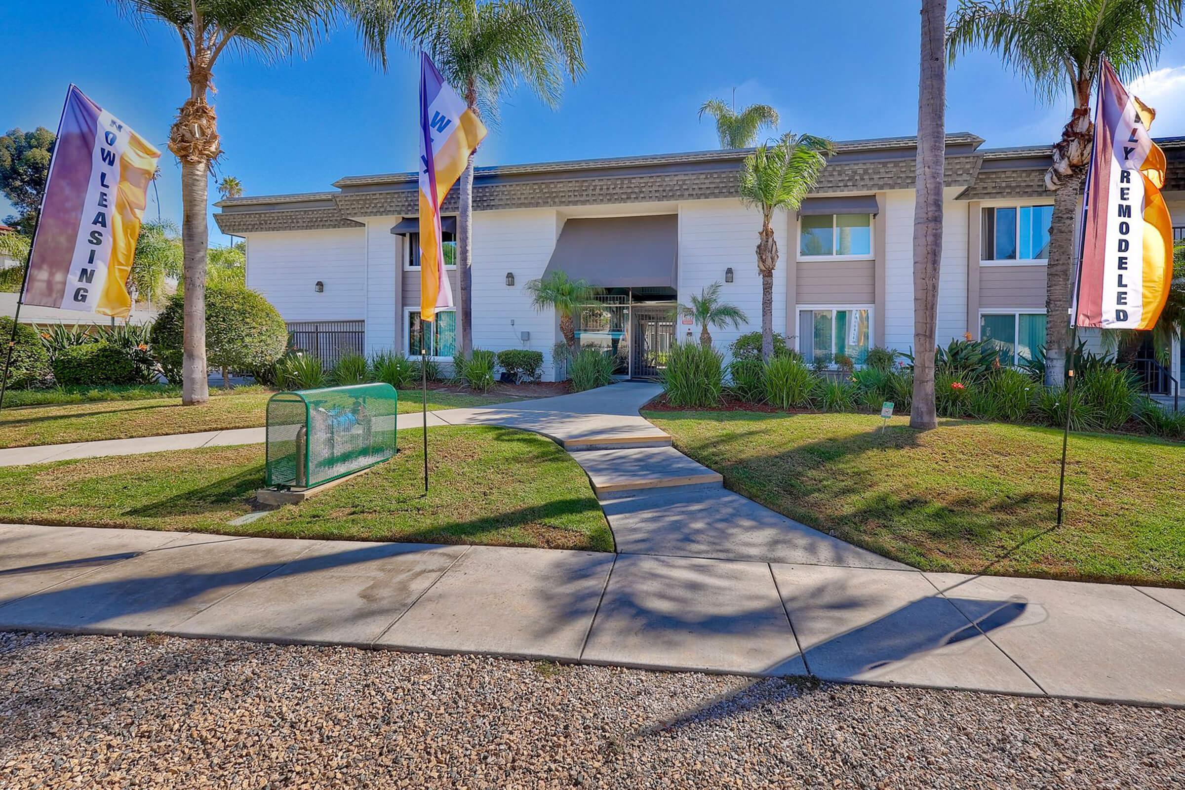 penthouse 1130_mls.jpg1.jpg