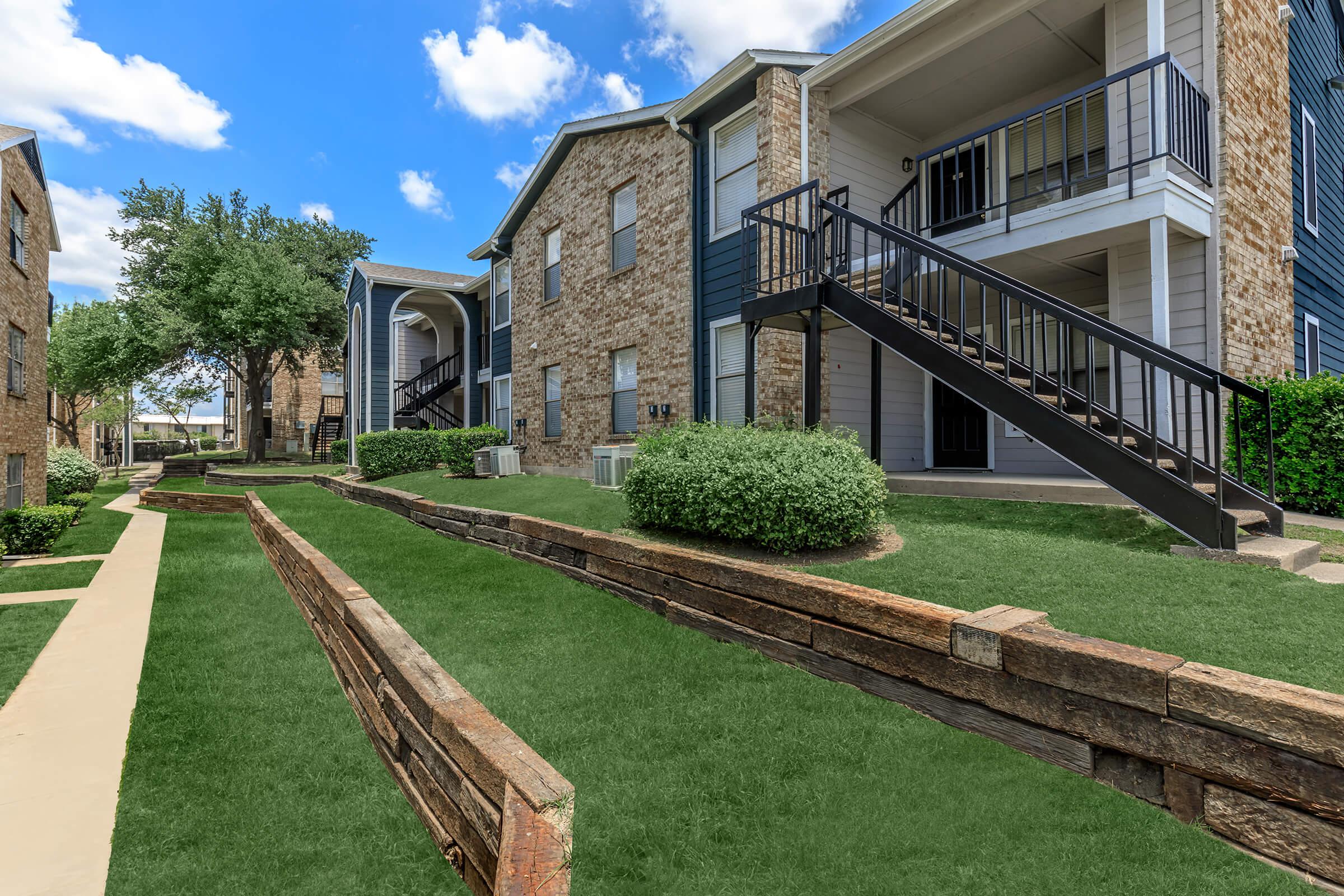 APARTMENTS FOR RENT IN DALLAS, TX