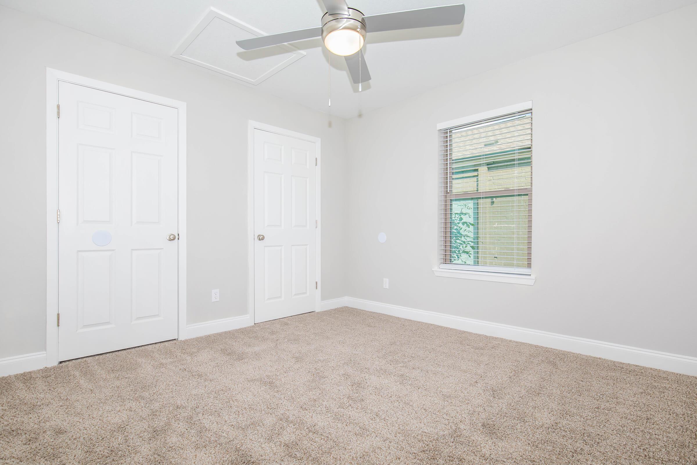 ELEGANT BEDROOM