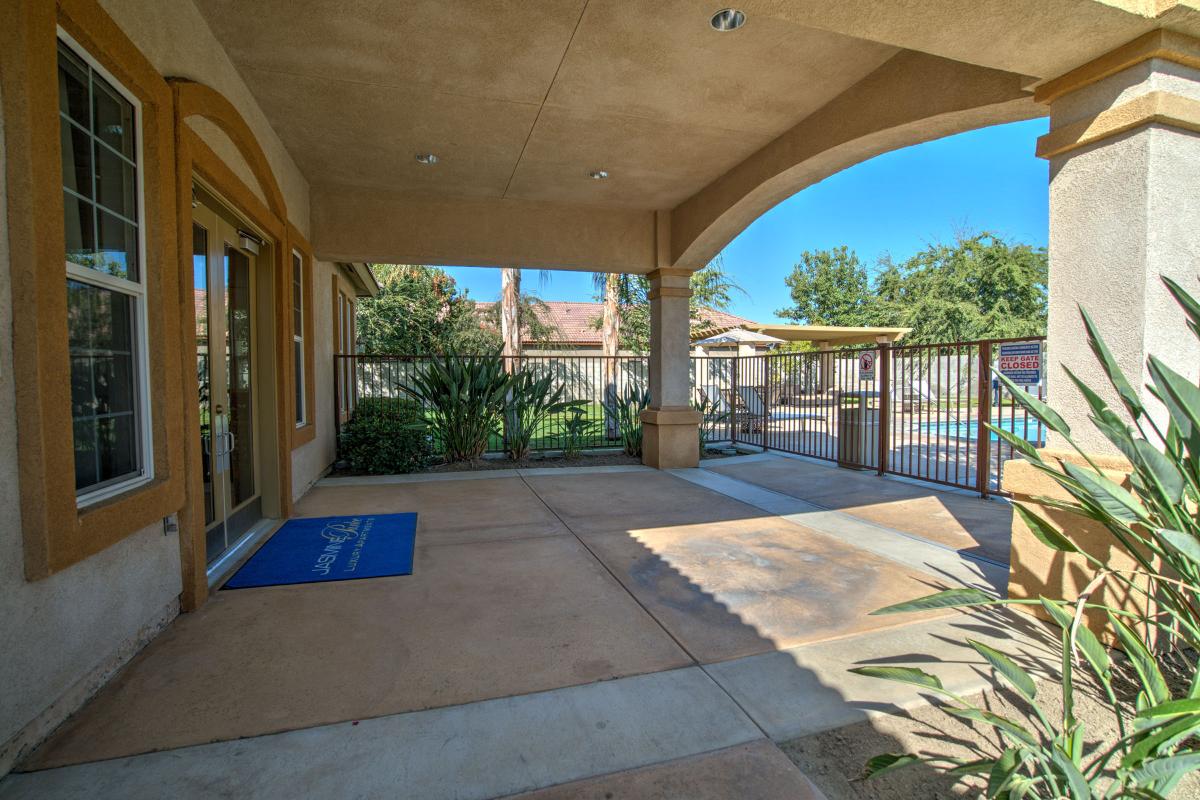 Jasmine Parke Apartments entrance from the community pool