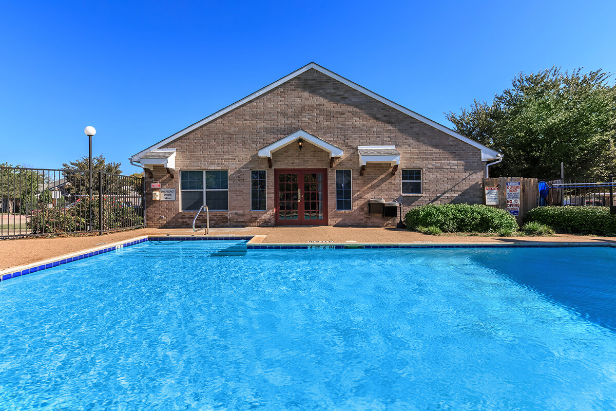 Villas of Forest Hill Apartments in Forest Hill, TX