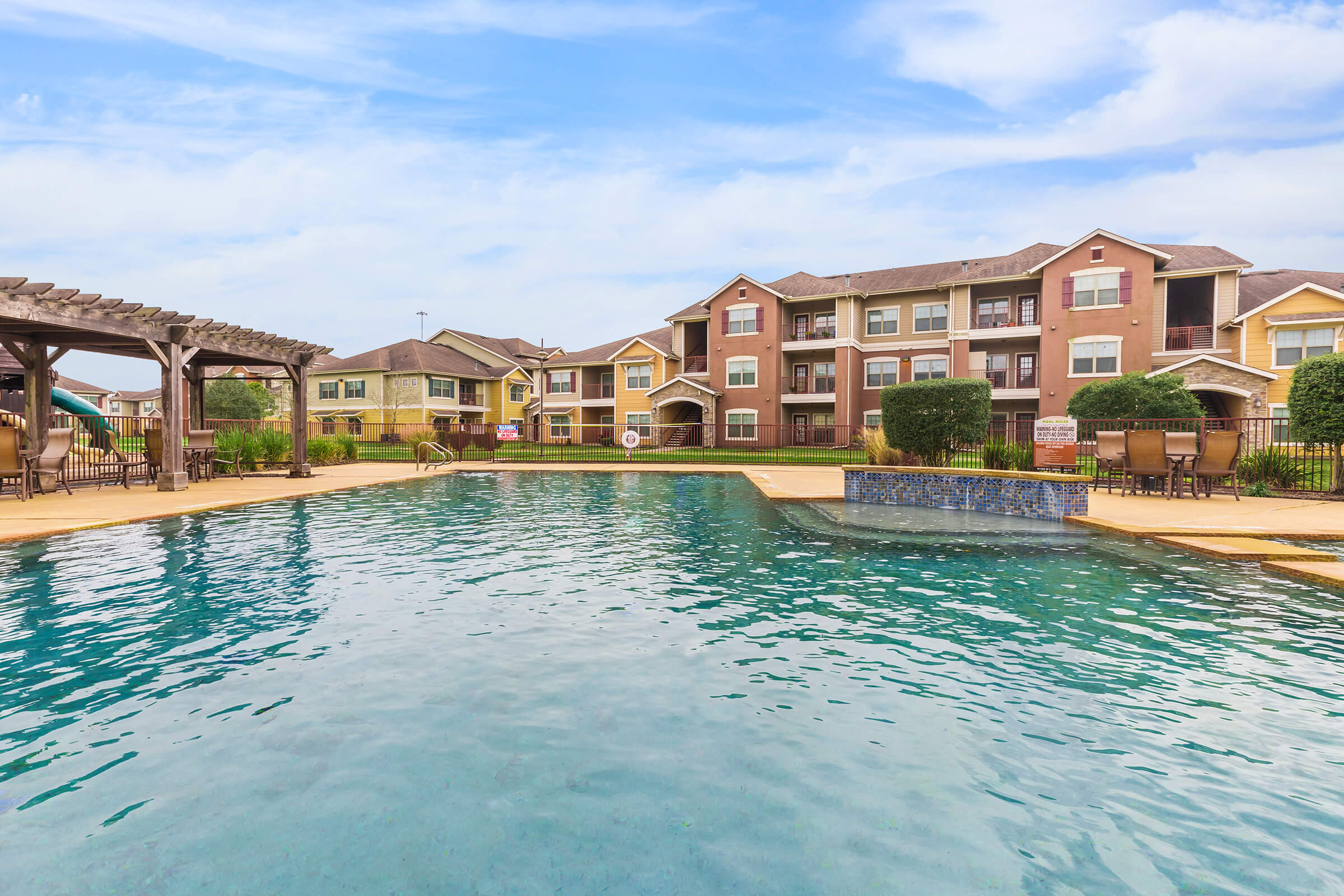 Cypress Creek Apartment Homes at Fayridge Drive Apartments in Houston, TX