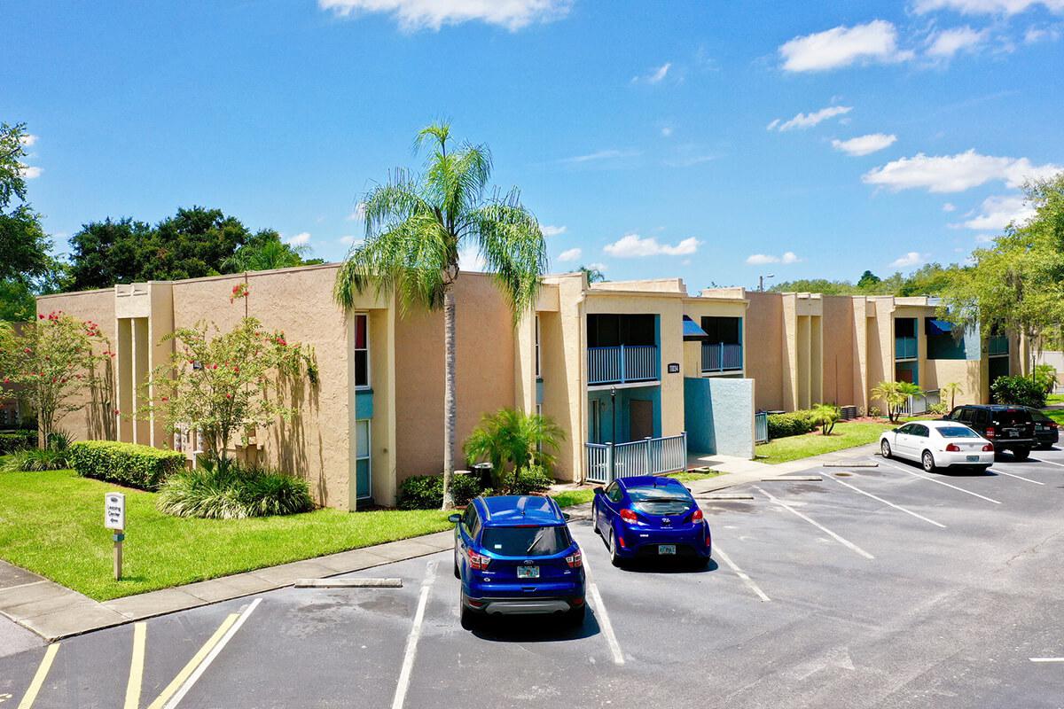 seastone-luxury-apartments-tampa-fl-aerial-photo (4).jpg