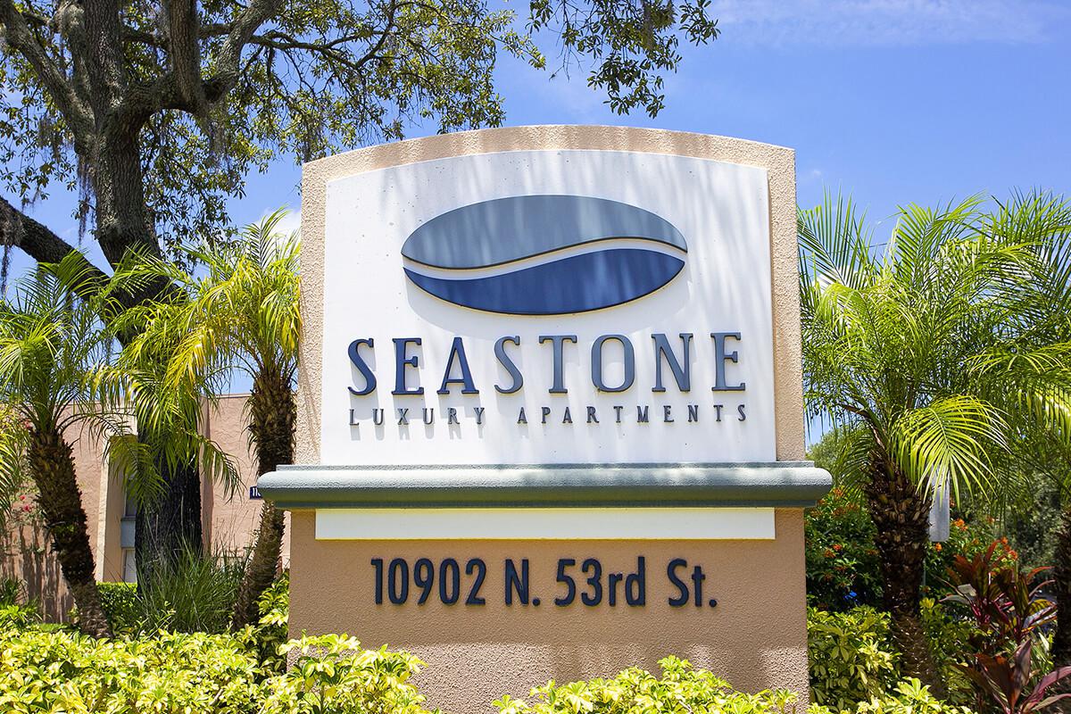 seastone-luxury-apartments-tampa-fl-building-photo (6).jpg