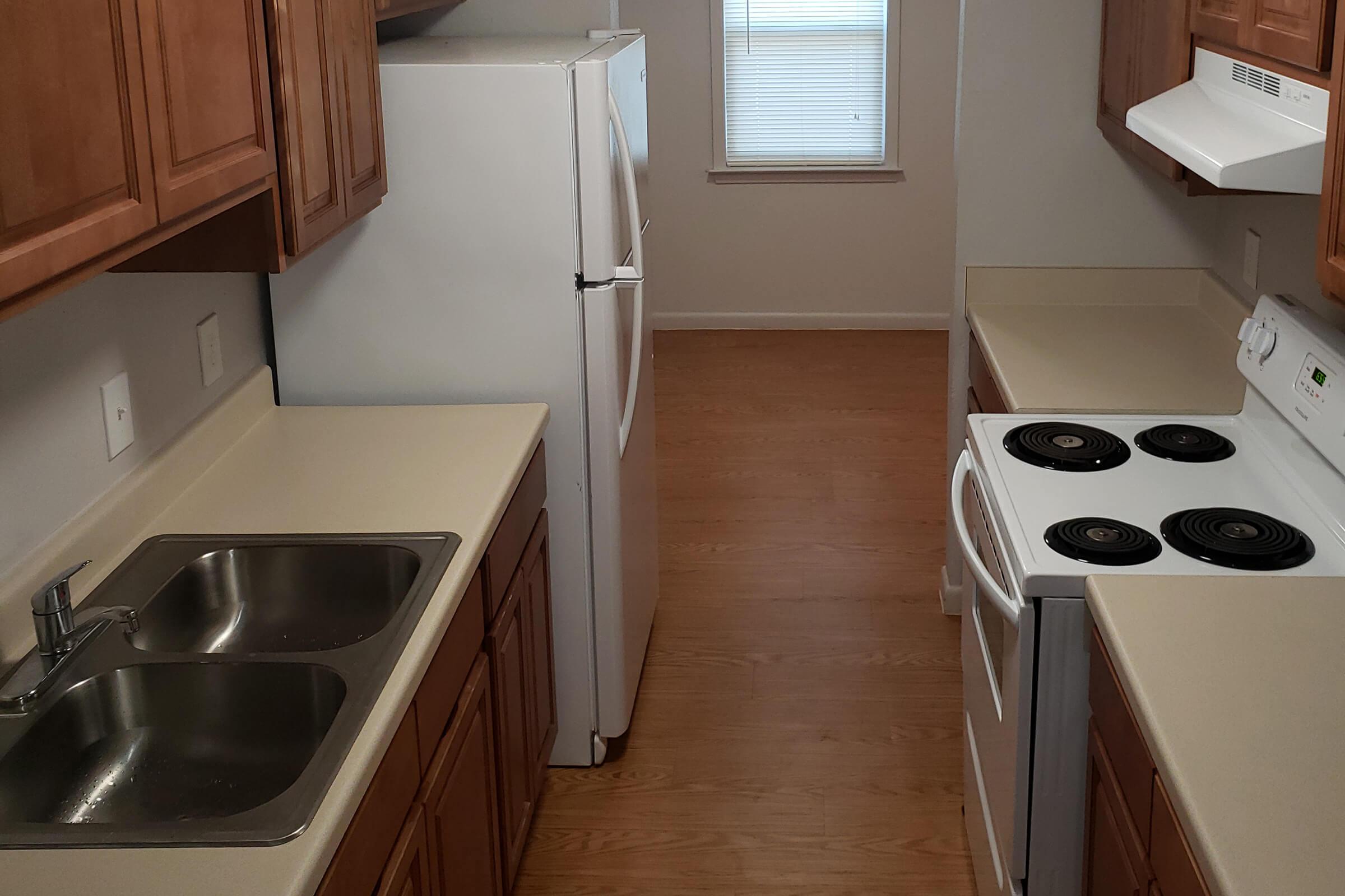 kitchen in 1x1.jpg