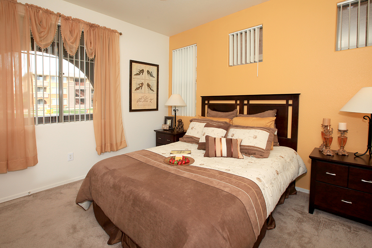 photo of Escala Central City grounds