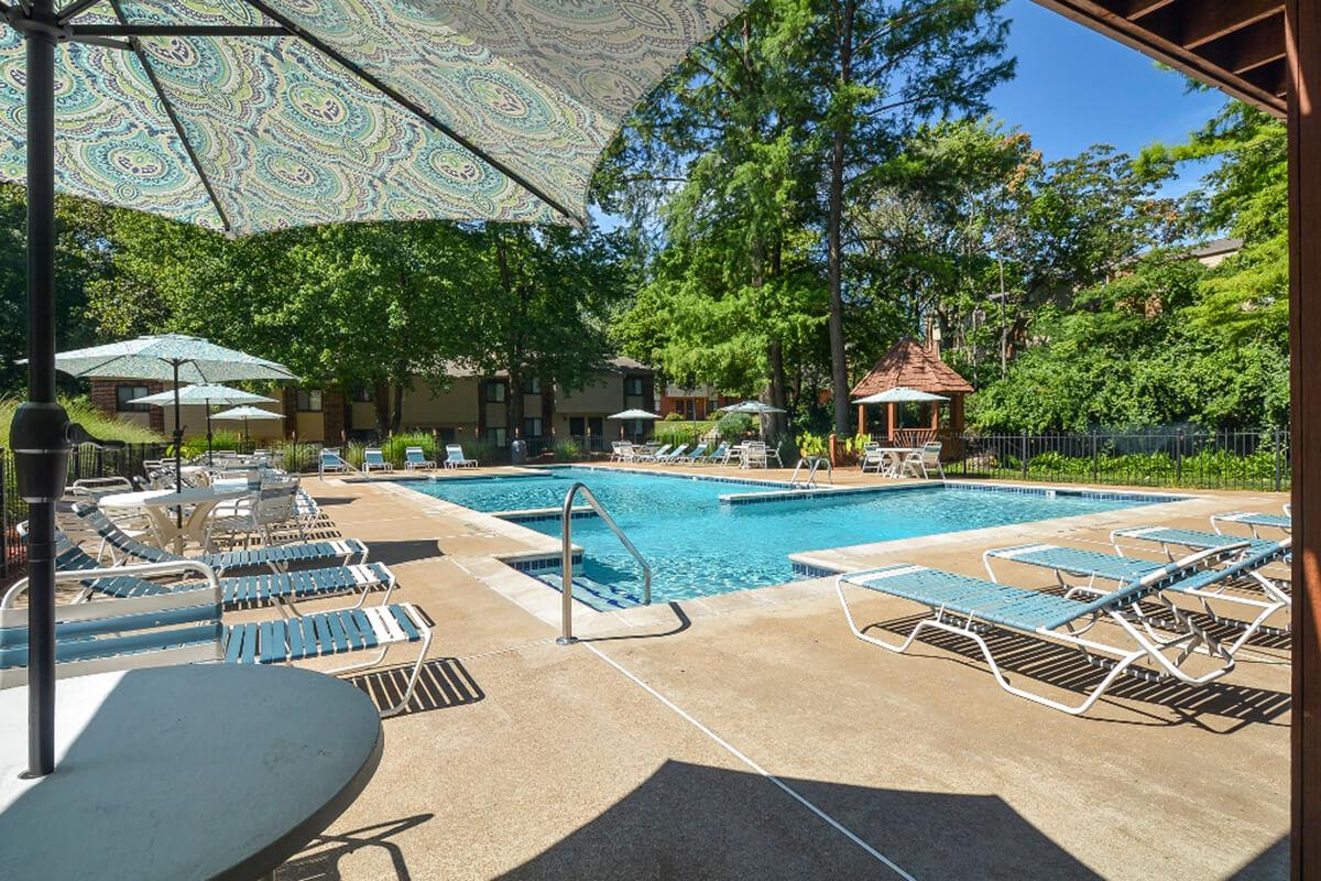 Park Forest Apartments in Affton, MO - Swimming Pool 05.jpg