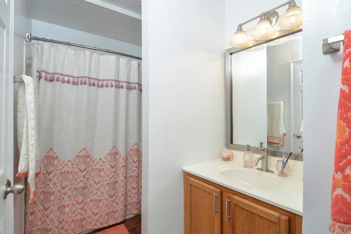 Park Forest Apartments in Affton, MO - Interior 03.jpg