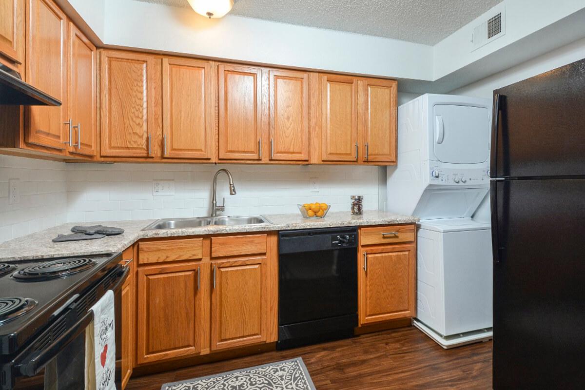 Park Forest Apartments in Affton, MO - Interior 17.jpg