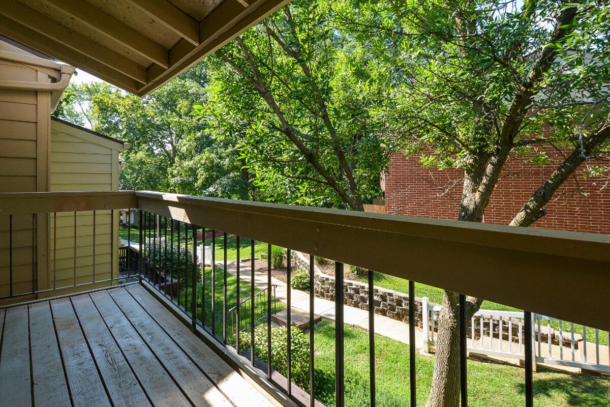 Park Forest Apartments in Affton, MO - Interior 25.jpg