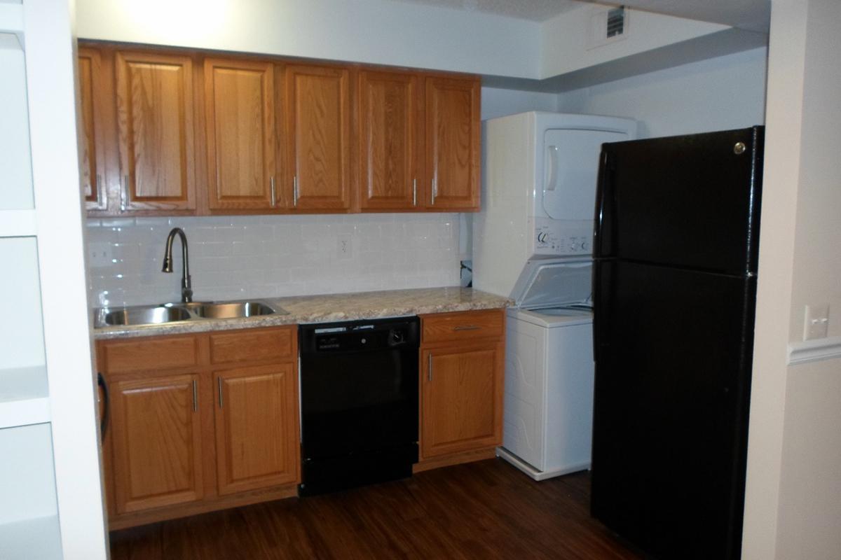 Park Forest Apartments in St. Louis, MO - Interior 02.jpg