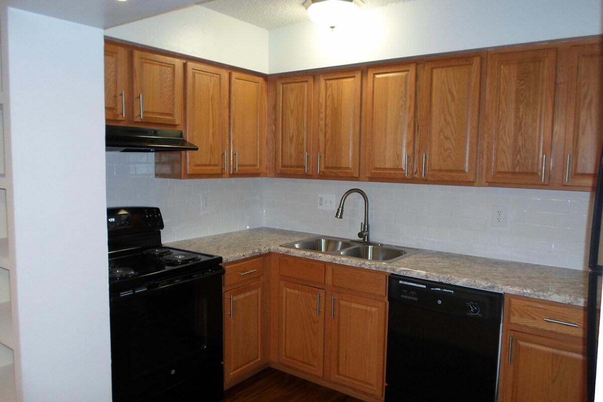 Park Forest Apartments in St. Louis, MO - Interior 03.jpg