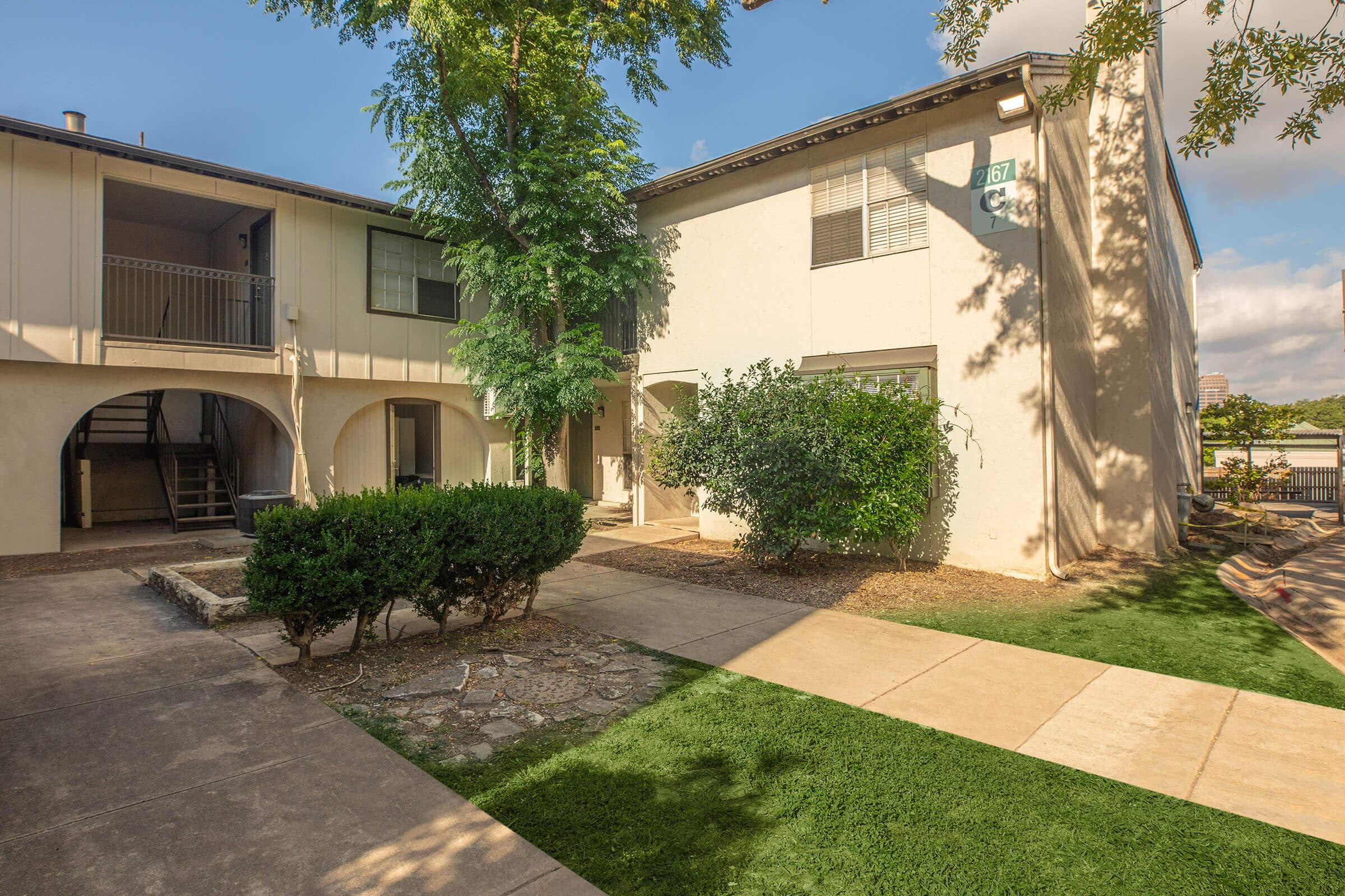 Home Merida Apartments San Antonio, TX