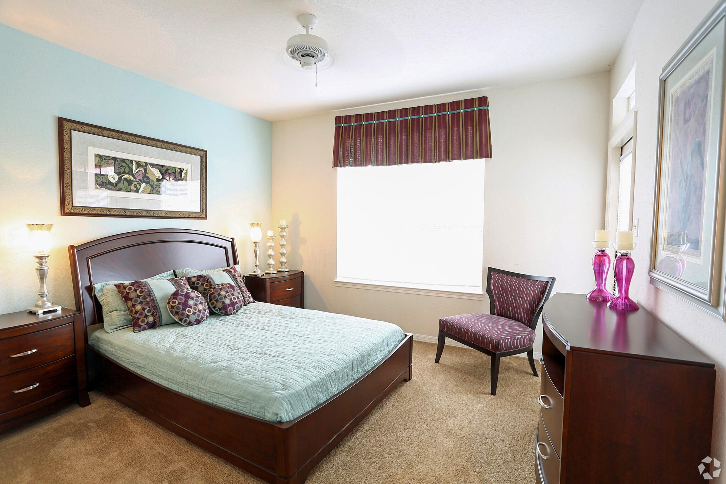 the-marquis-of-tampa-tampa-fl-monet-bedroom (1).jpg