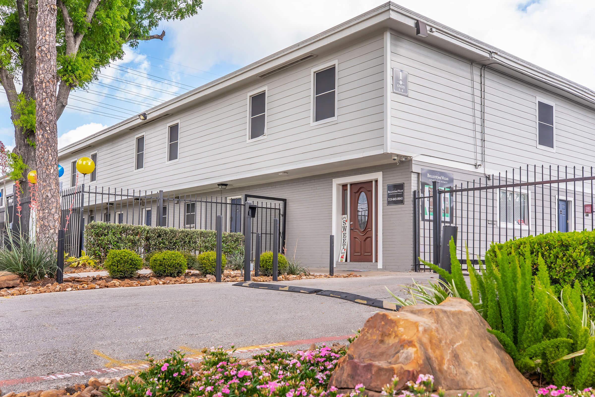 Bellestone Villas Apartments