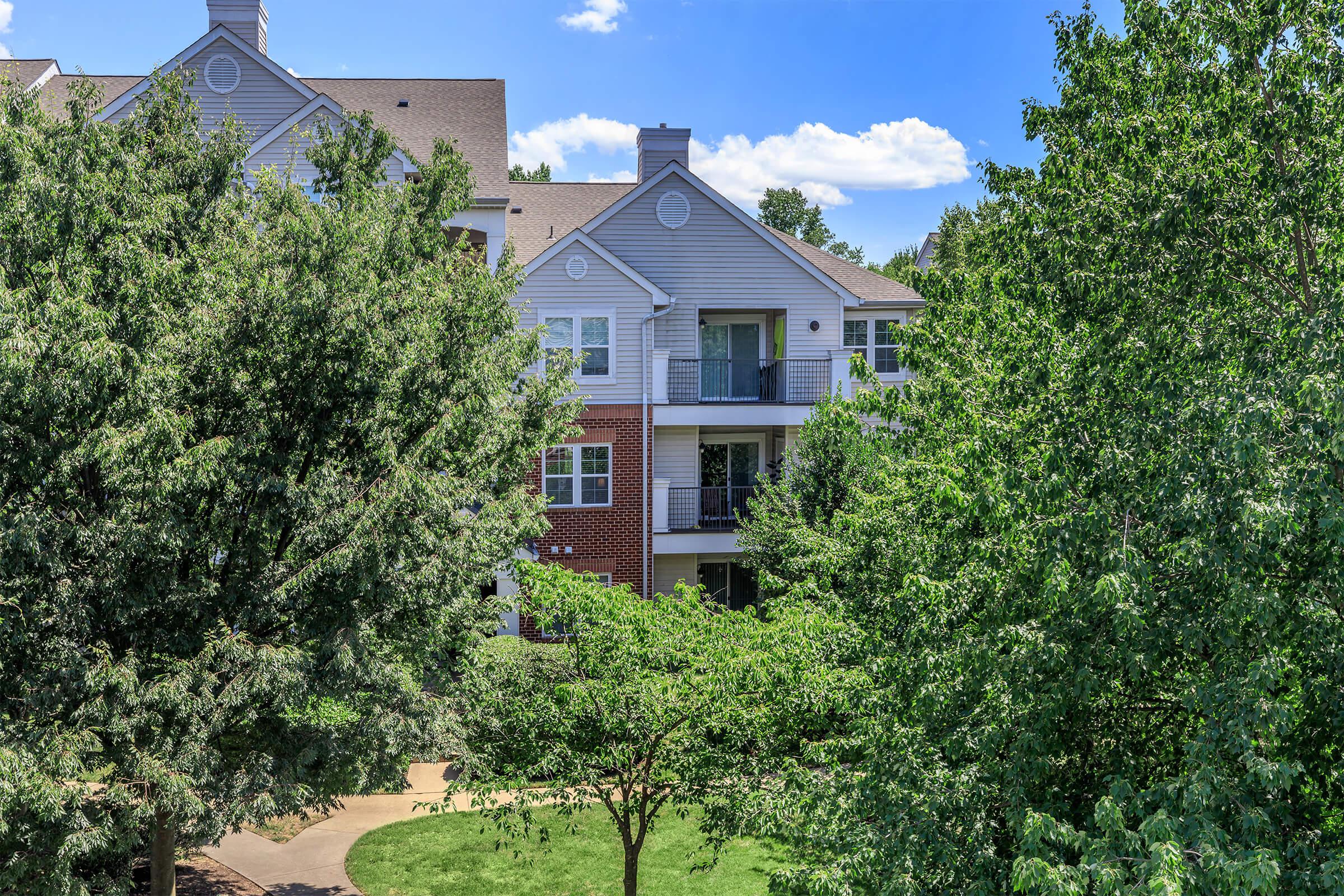 Landscaping at The Ridgeleigh at Van Dorn in Alexandria, VA