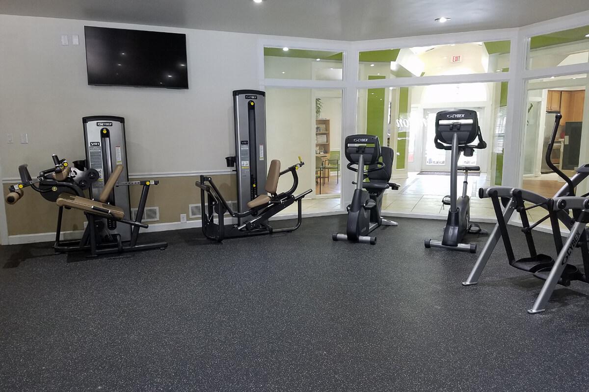 Kensington West Apartments in Ballwin, MO - Fitness Center 03.jpg