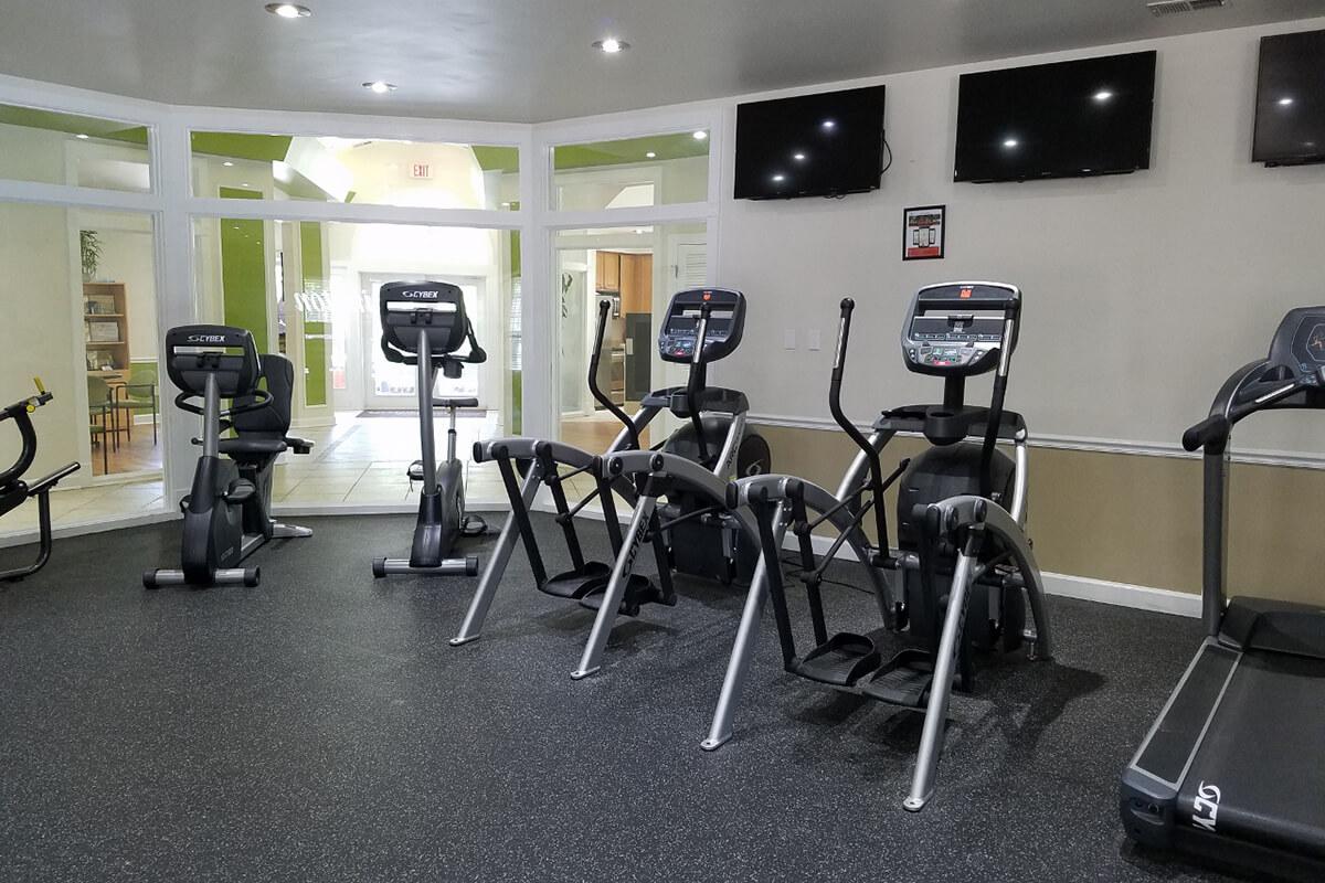 Kensington West Apartments in Ballwin, MO - Fitness Center 04.jpg
